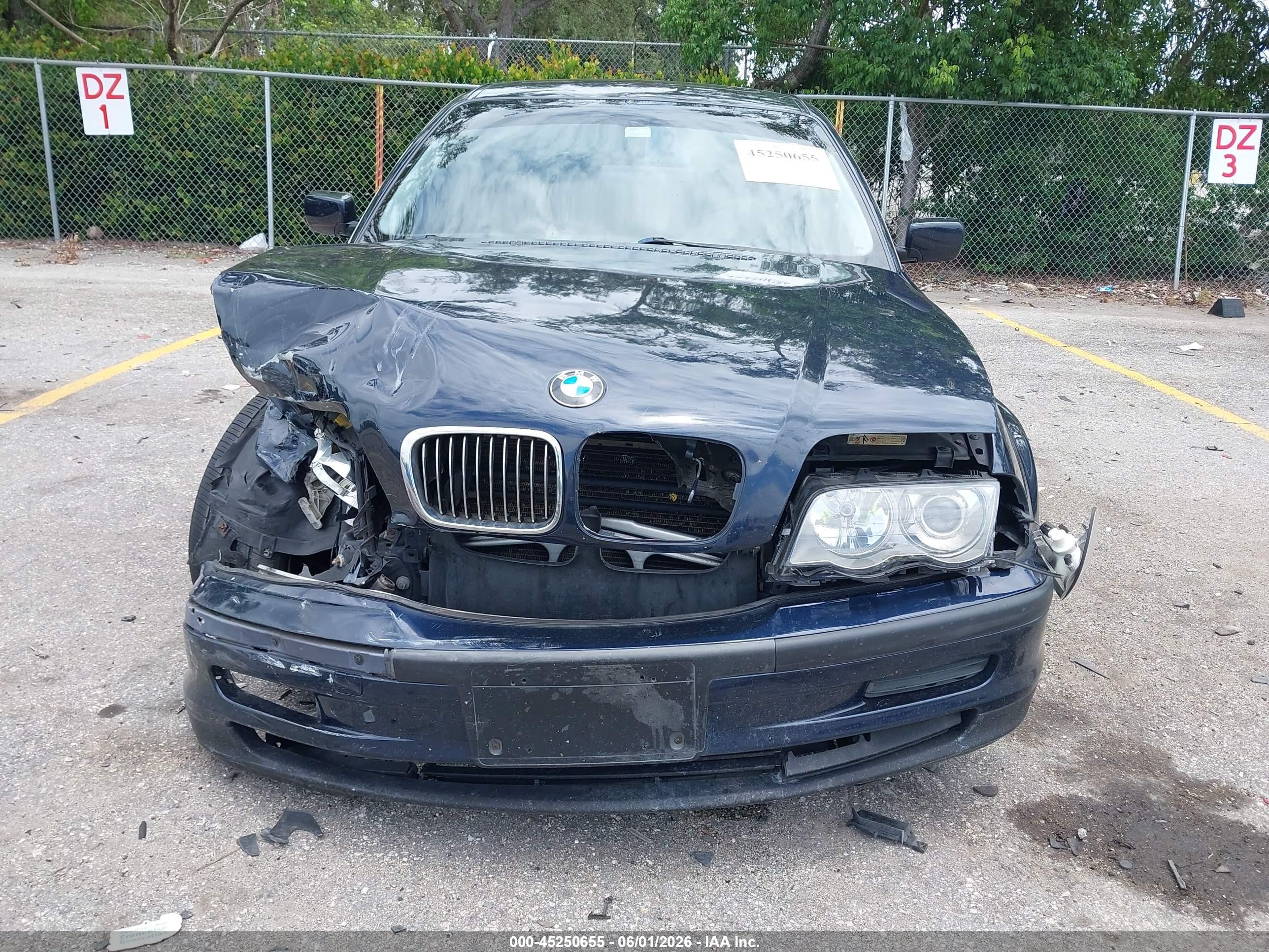 2001 Bmw 330i Blue vin: WBAAV53431FT00970