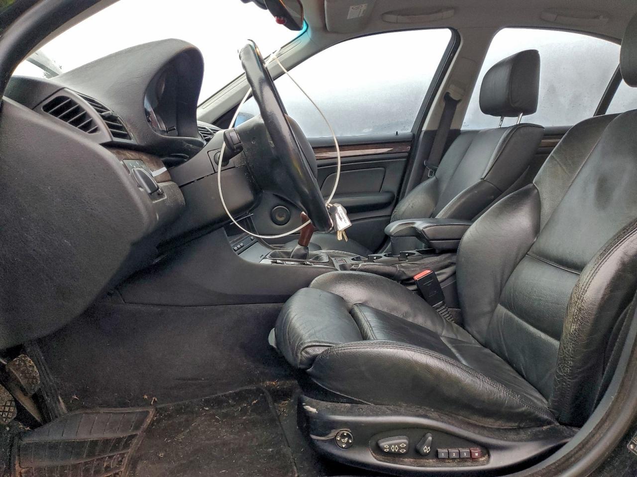 2001 Bmw 330 I Black vin: WBAAV53461FT00008