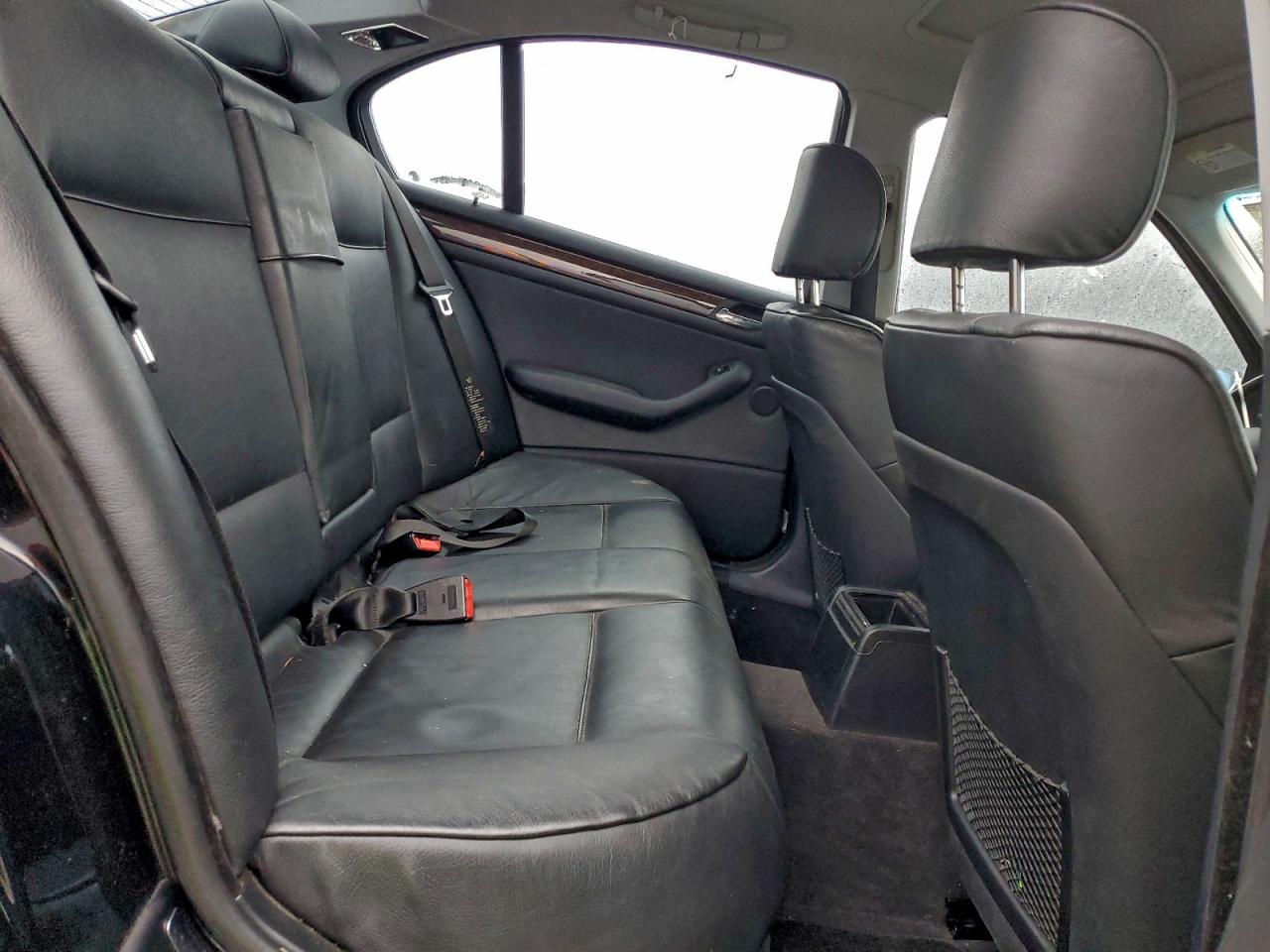 2001 Bmw 330 I Black vin: WBAAV53461FT00008