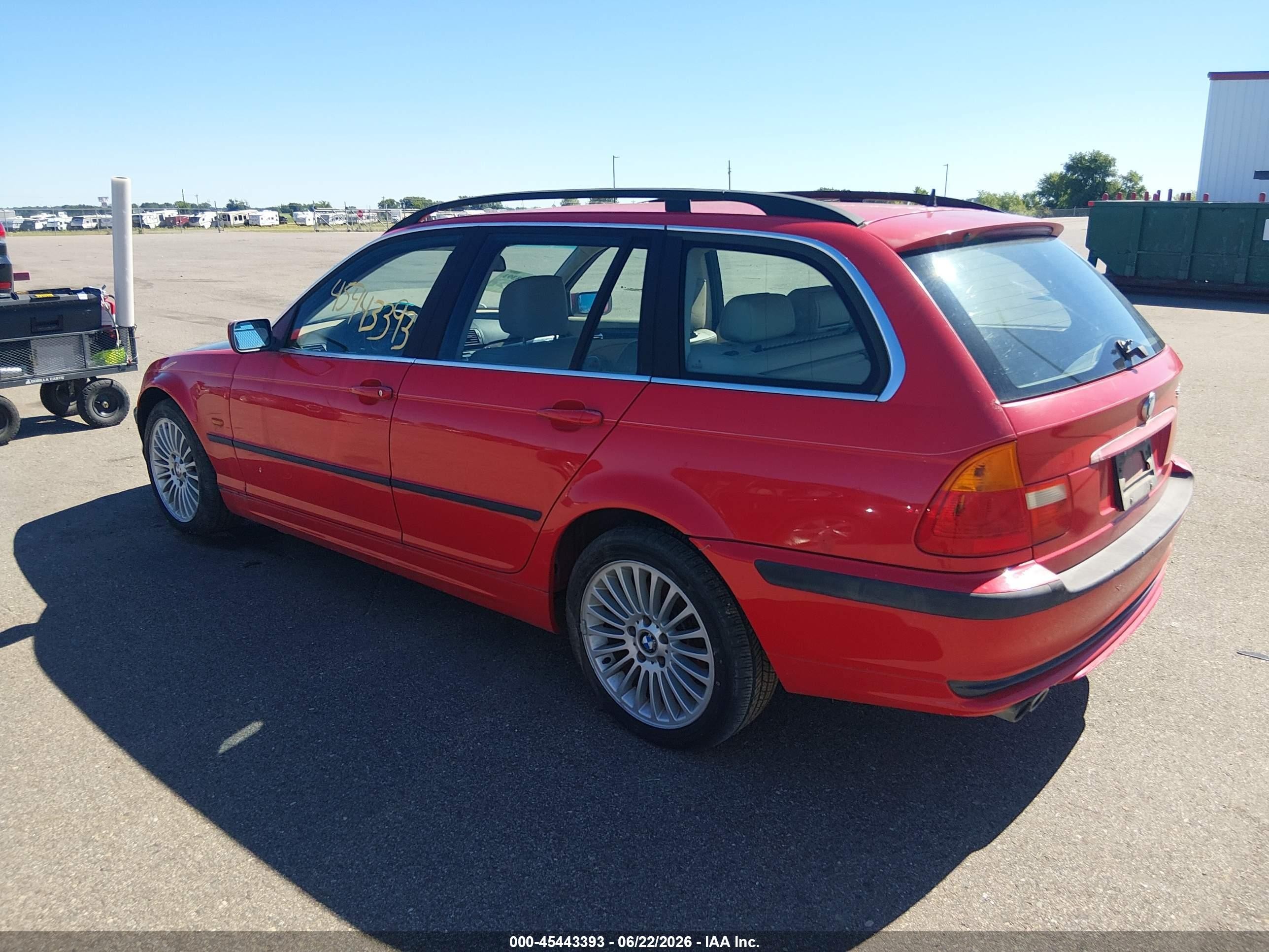 2001 Bmw 325i   Red vin: WBAAW33411EN80623