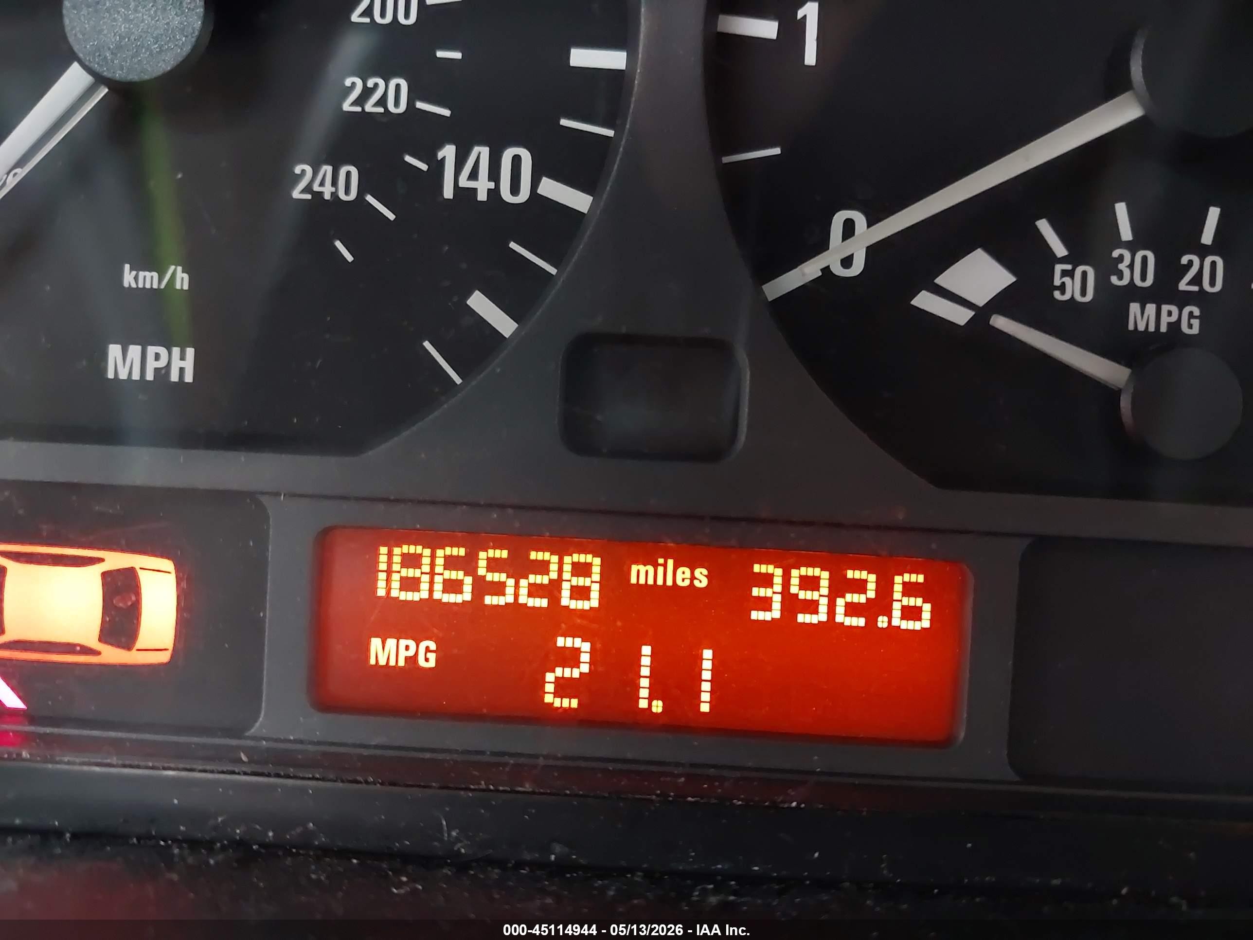 2001 Bmw 325i   White vin: WBAAW33461EN80052