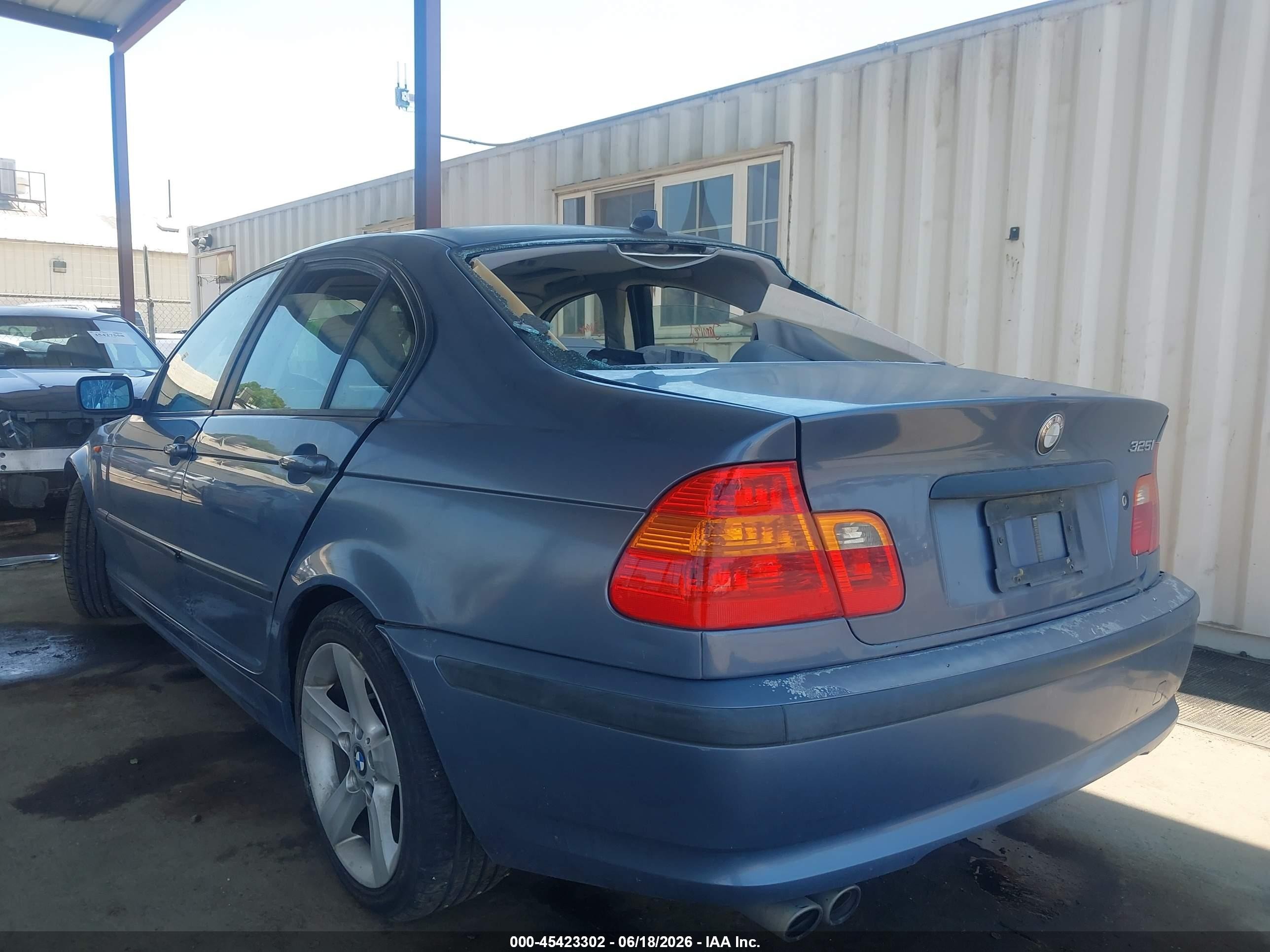 2004 Bmw 325i   Синий vin: WBAAZ33414KP83749