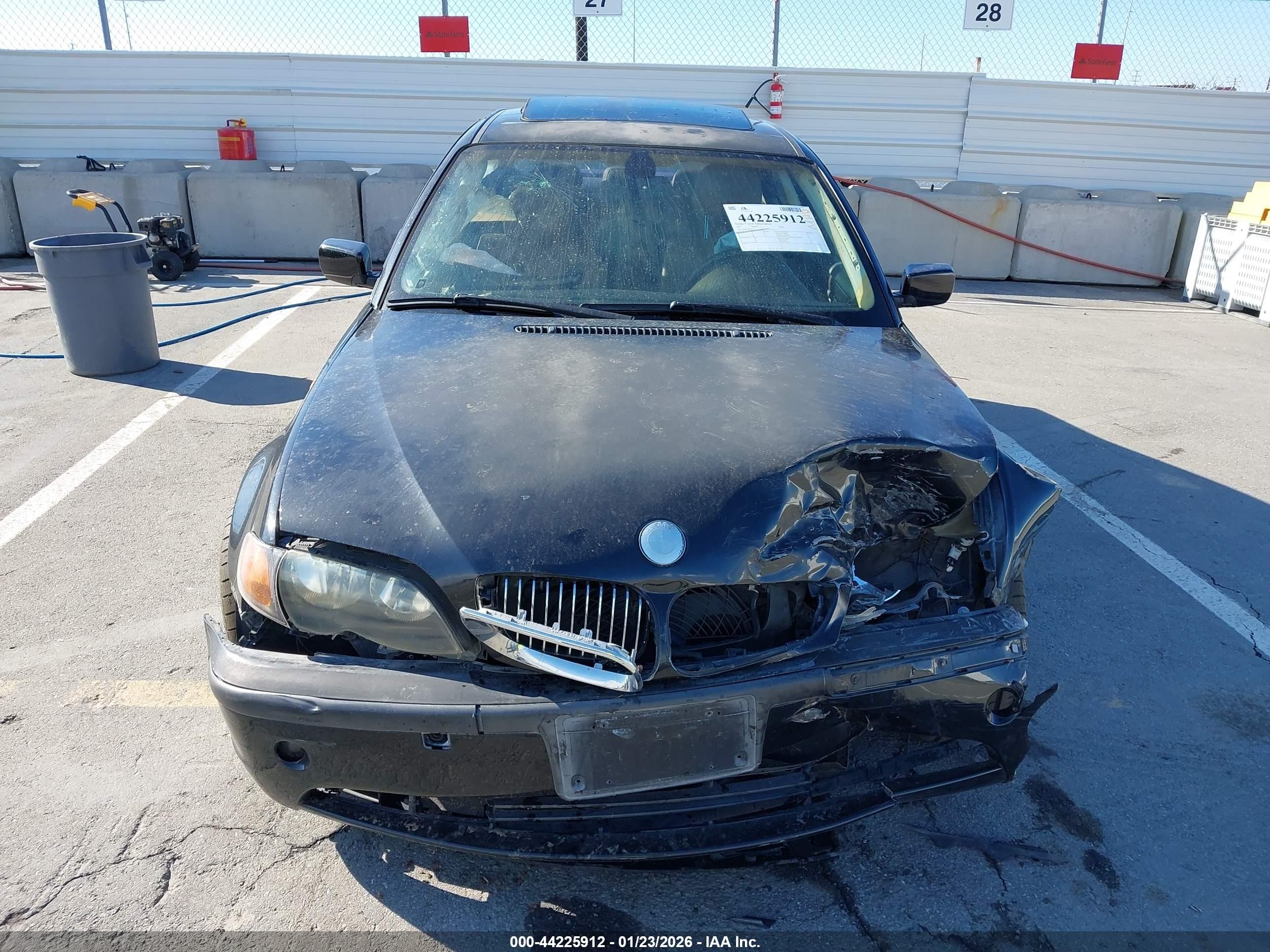 2003 Bmw 325i   Black vin: WBAAZ33433PH32533