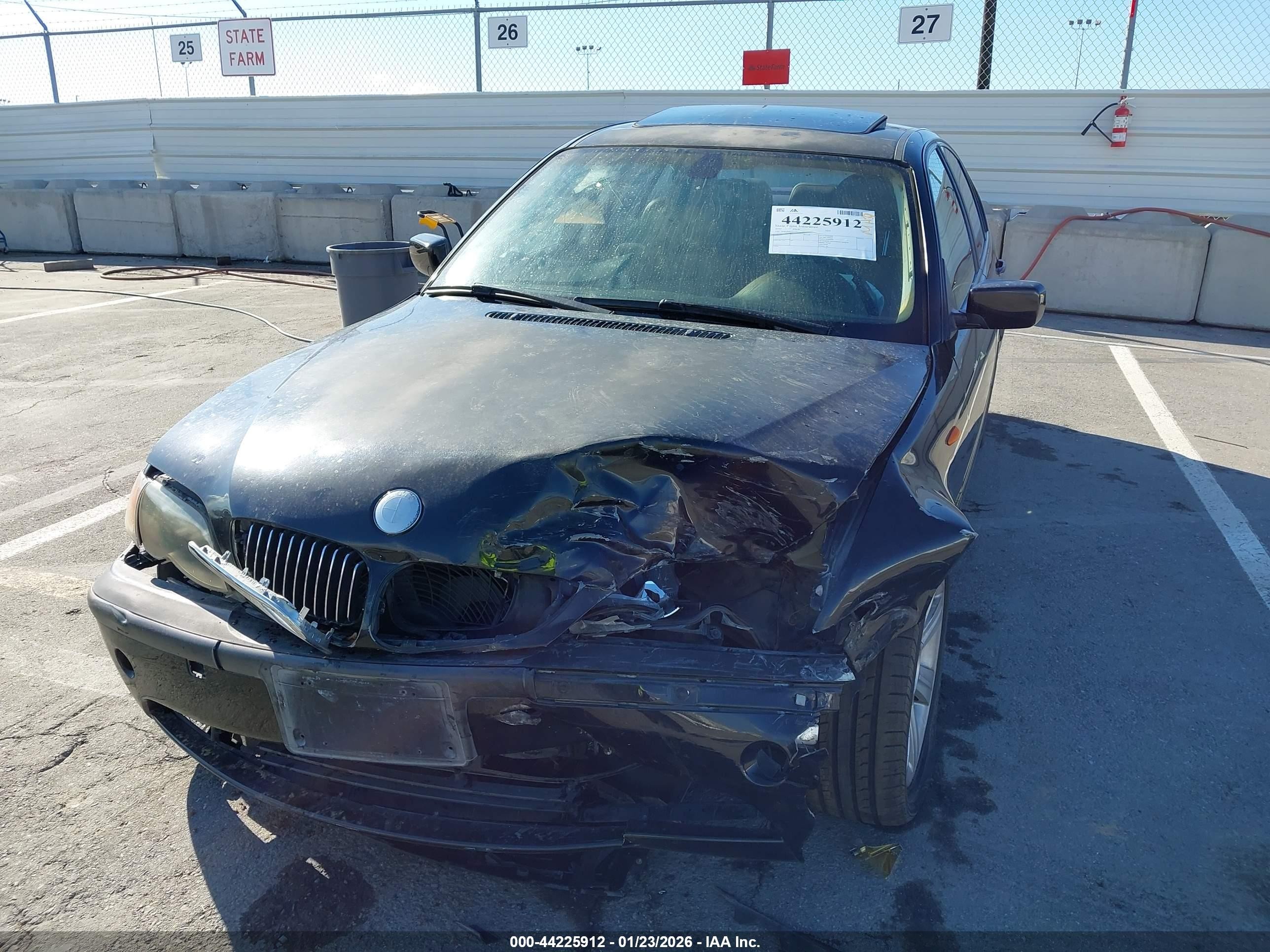 2003 Bmw 325i   Black vin: WBAAZ33433PH32533