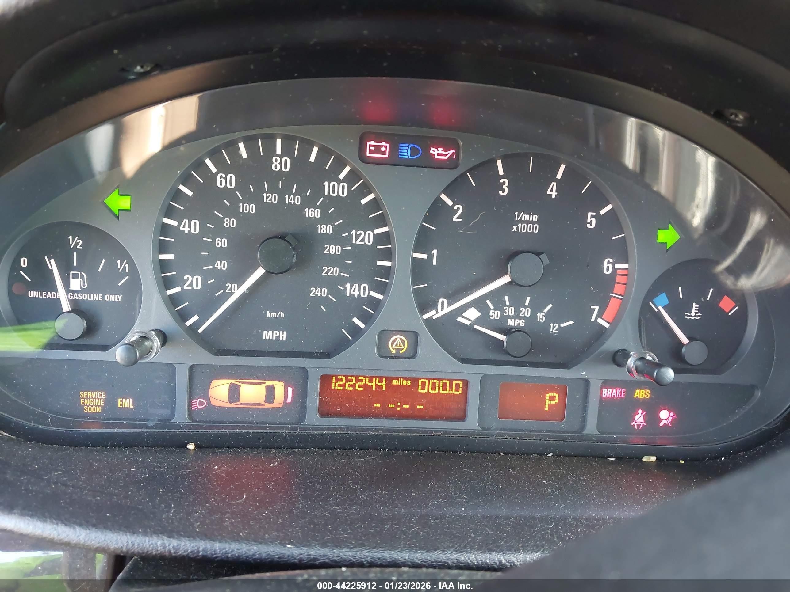 2003 Bmw 325i   Black vin: WBAAZ33433PH32533