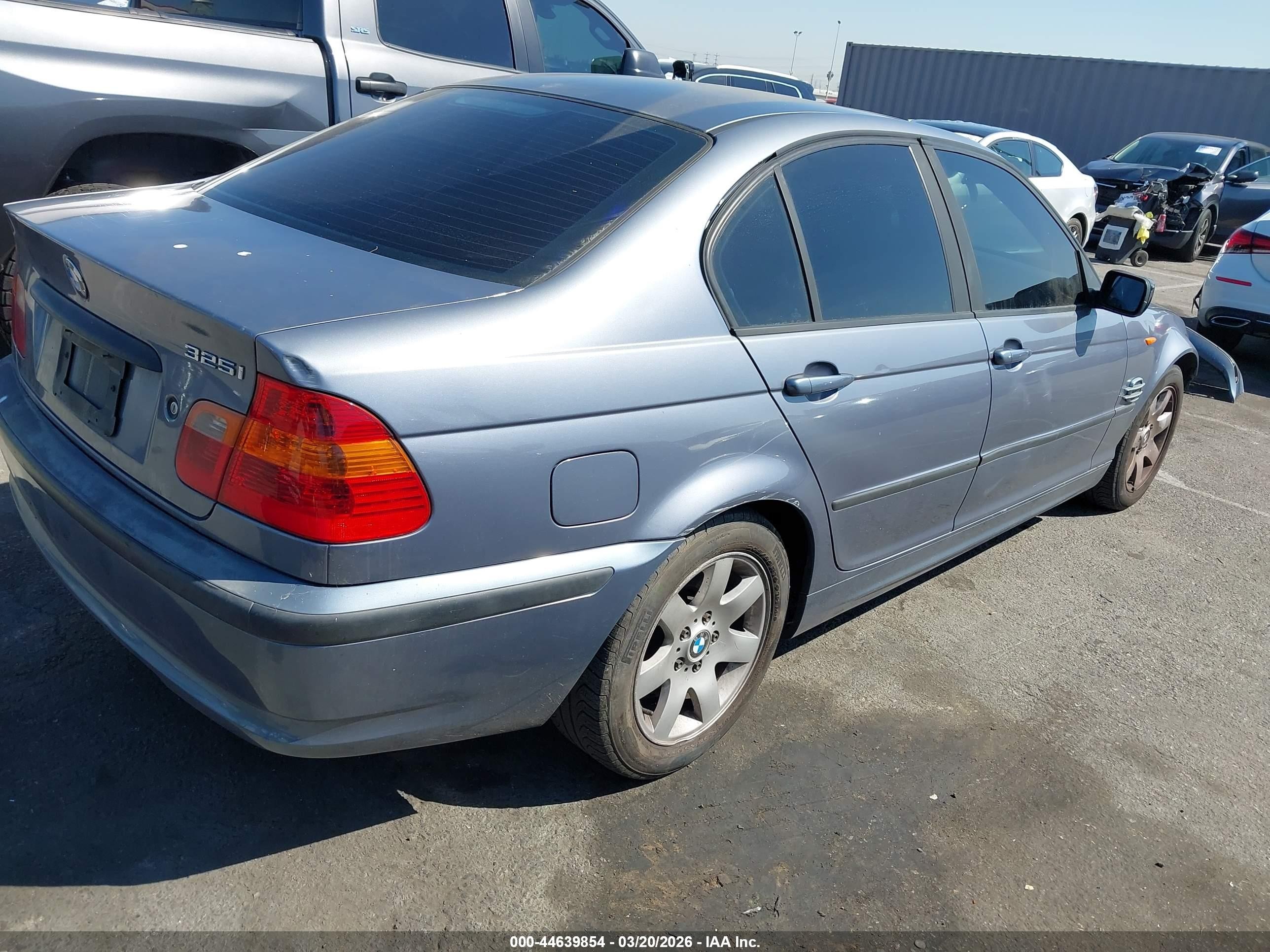 2003 Bmw 325i   Blue vin: WBAAZ33463PH34888