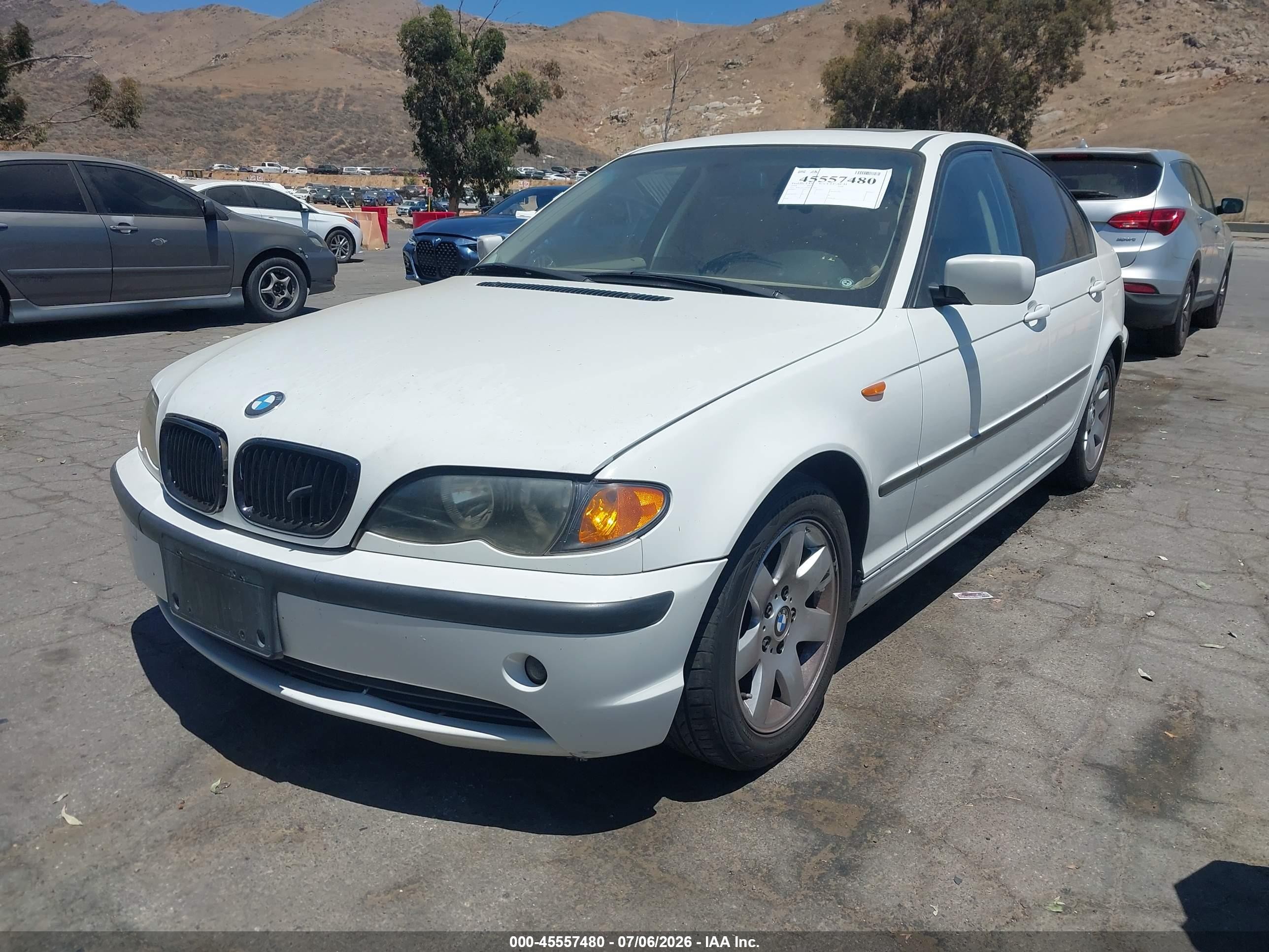 2004 Bmw 325i   White vin: WBAAZ33474KP87269
