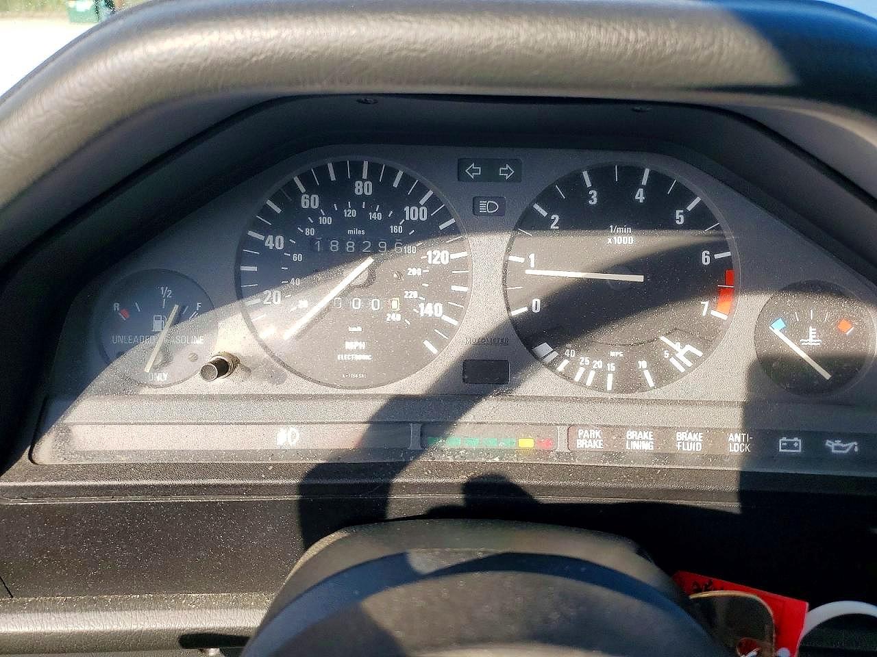 1991 Bmw 318 I Silver vin: WBABA7317MEJ11315