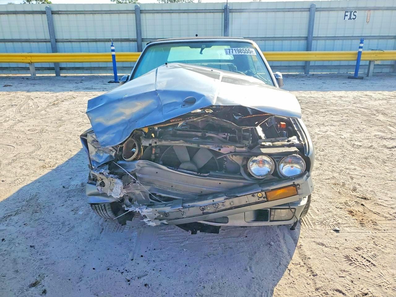 1991 Bmw 318 I Silver vin: WBABA7317MEJ11315