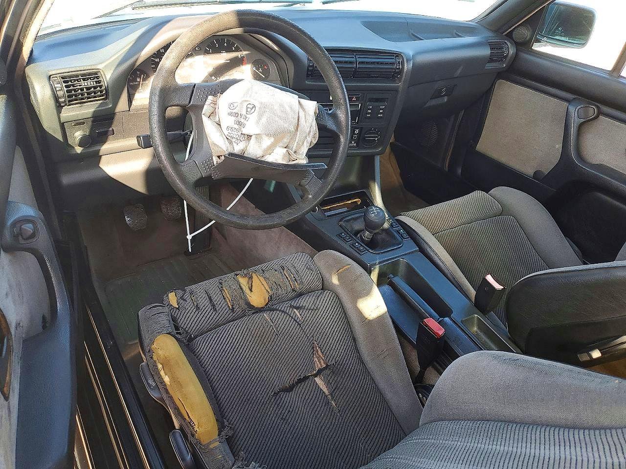 1991 Bmw 318 I Silver vin: WBABA7317MEJ11315