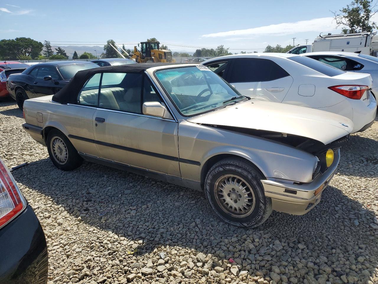 1991 Bmw 318 I Cream vin: WBABA731XMEJ11079