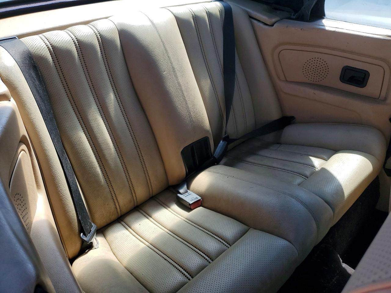 1991 Bmw 318 I Cream vin: WBABA731XMEJ11079