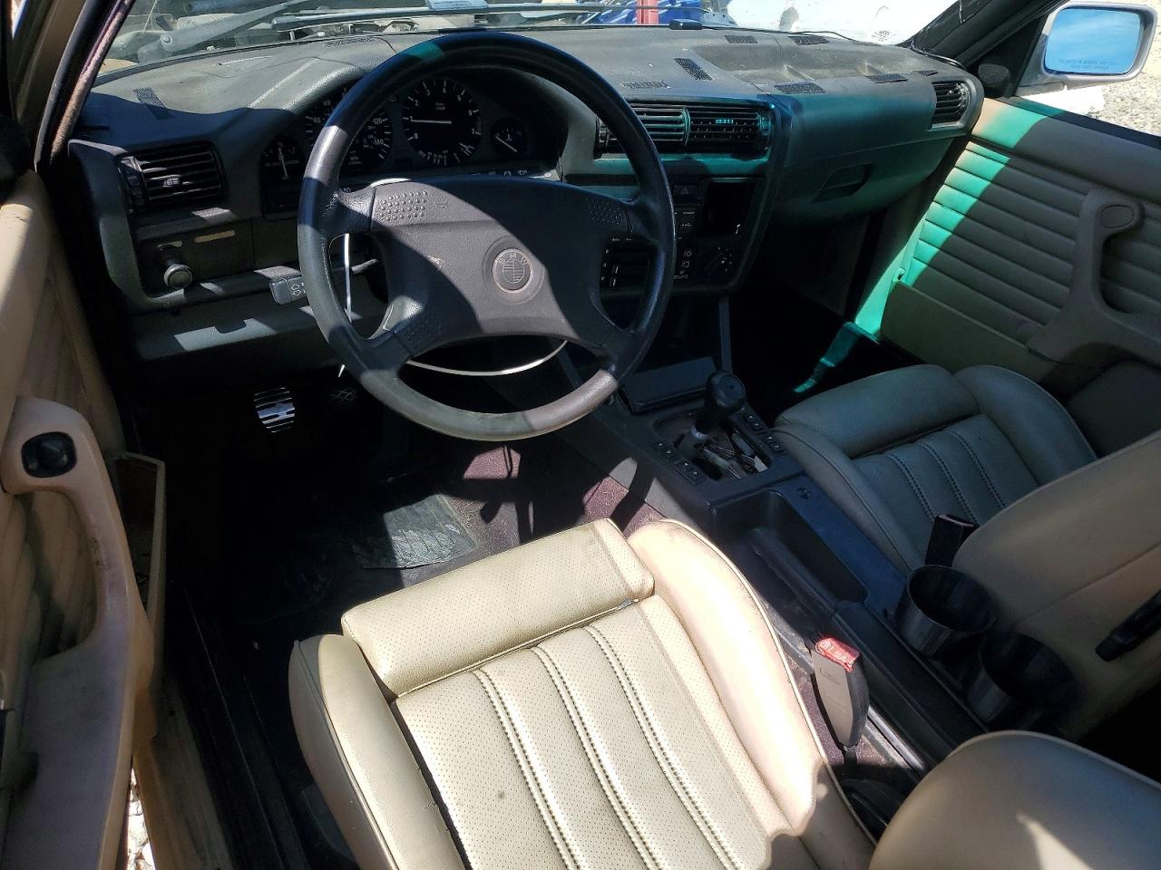1991 Bmw 318 I Cream vin: WBABA731XMEJ11079