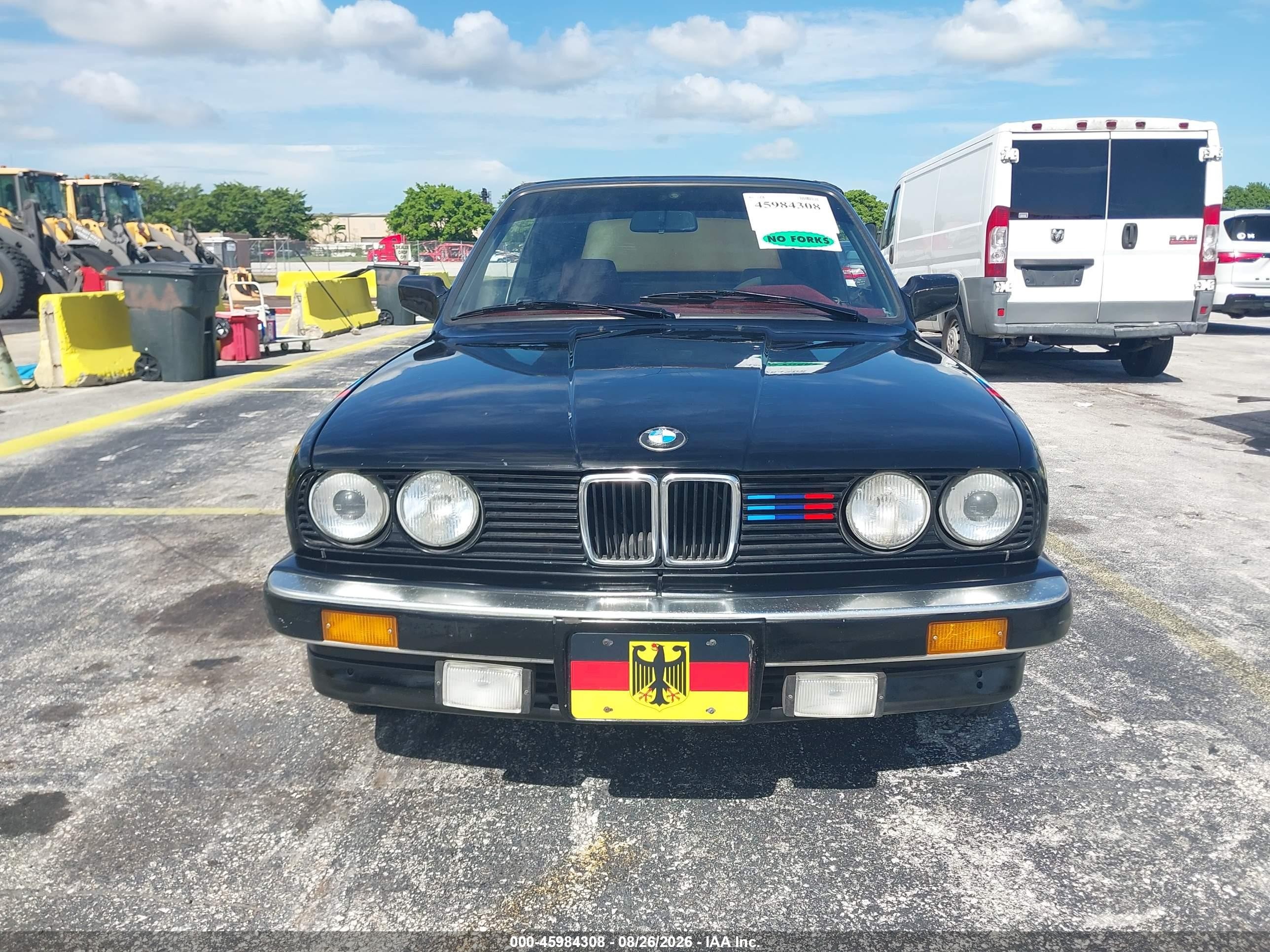 1988 Bmw 325 I Black vin: WBABB1306J1930773
