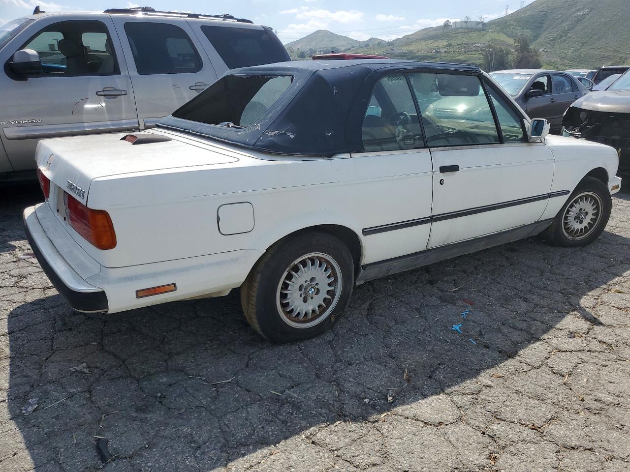 1989 Bmw 3 Series White vin: WBABB2308KEC17120