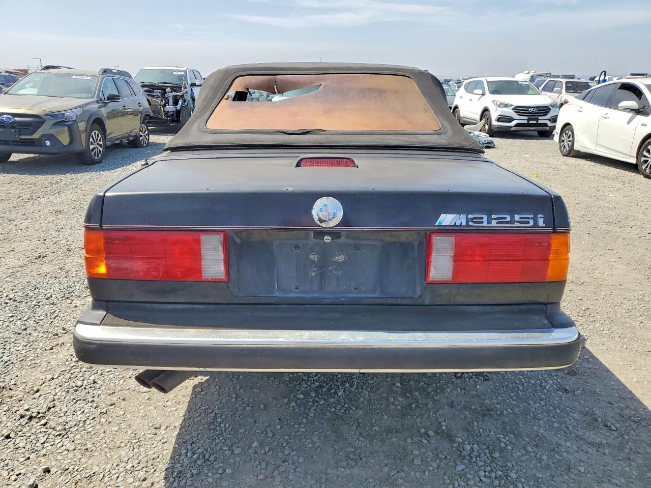 1989 Bmw 325 I Automatic Black vin: WBABB2309KEC18471