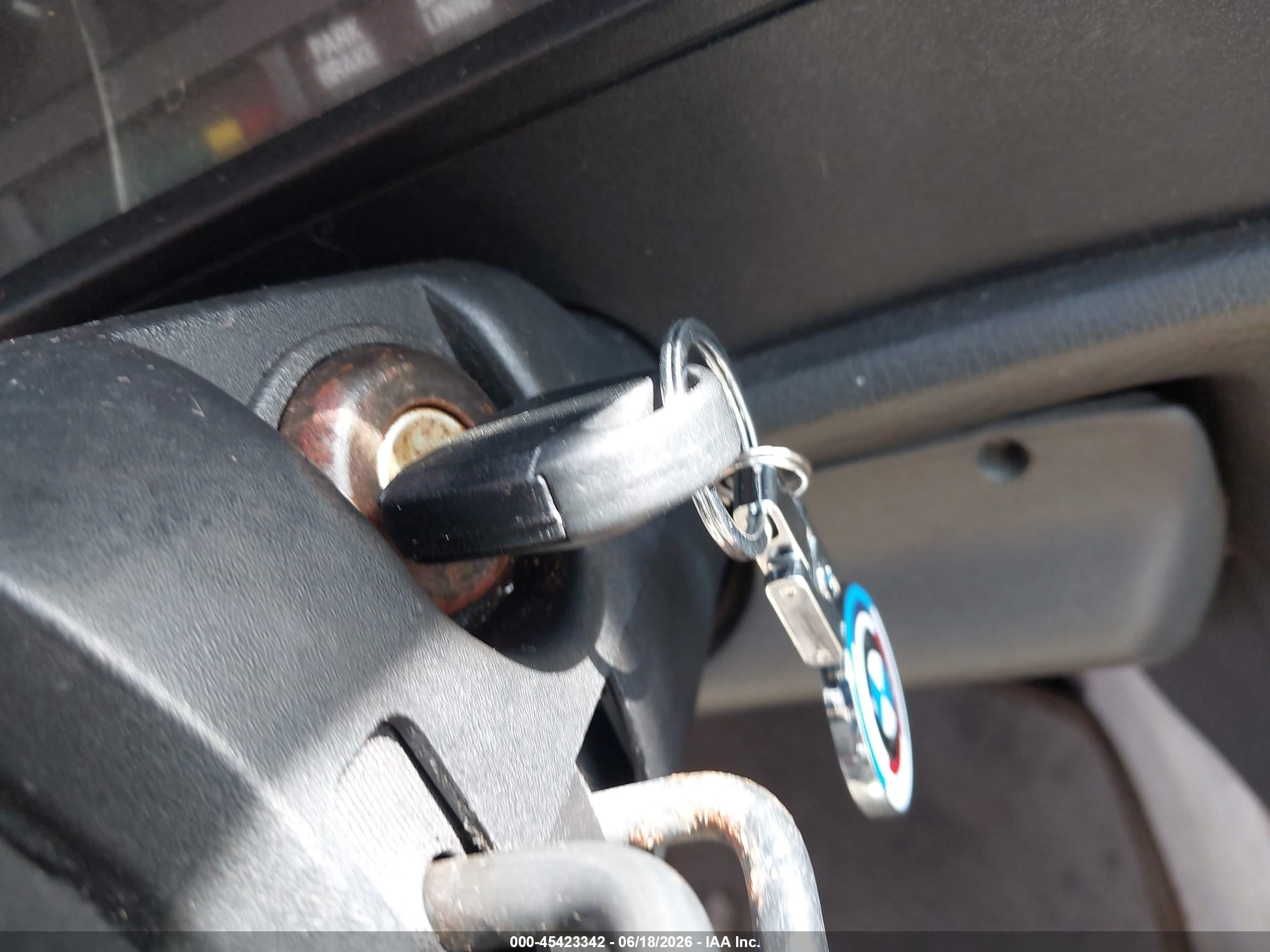 1991 Bmw 325 Ic Automatic Red vin: WBABB2315MEC24277