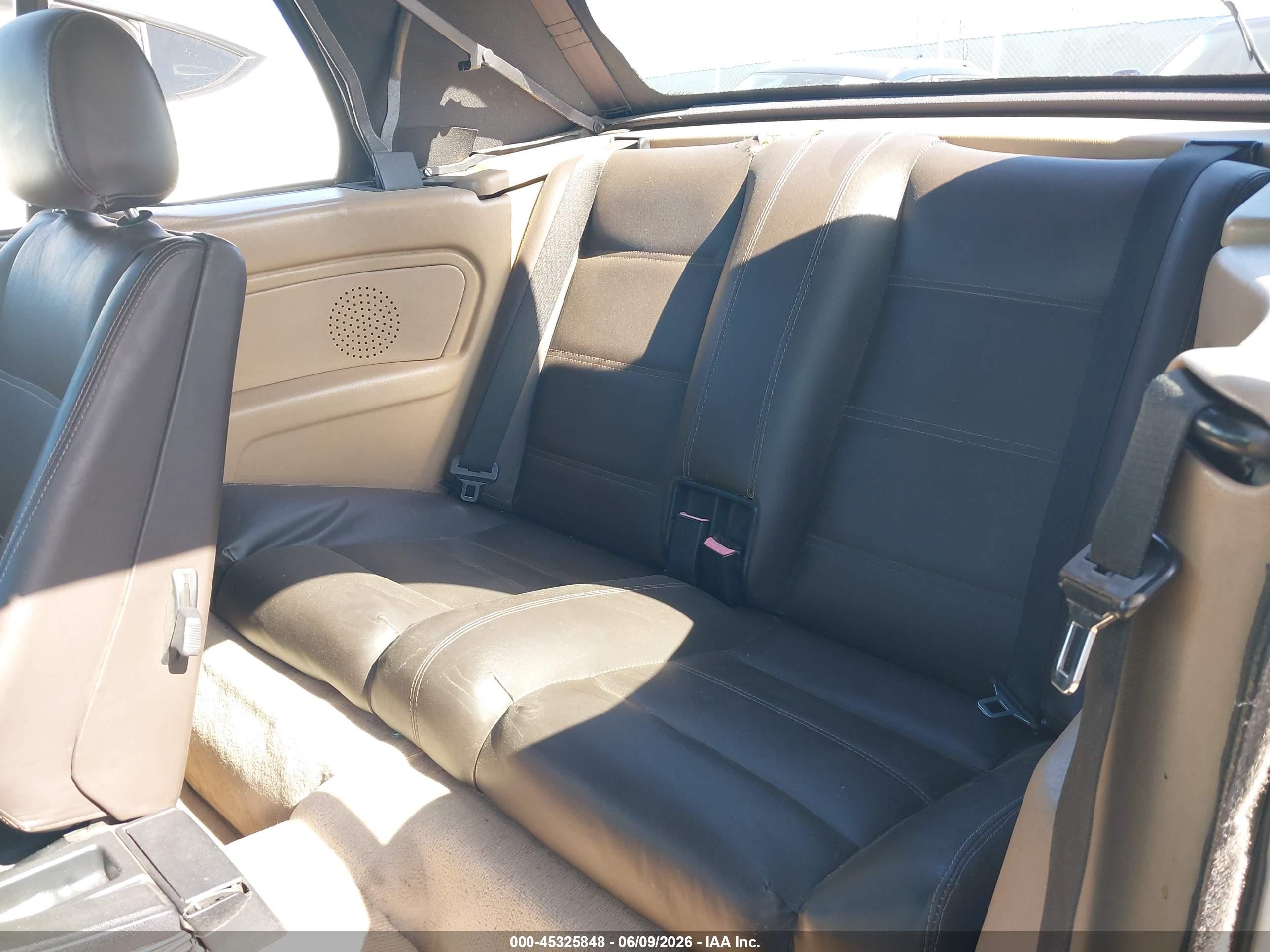 1992 Bmw 325 Ic Automatic Золотой vin: WBABB2315NEC27634