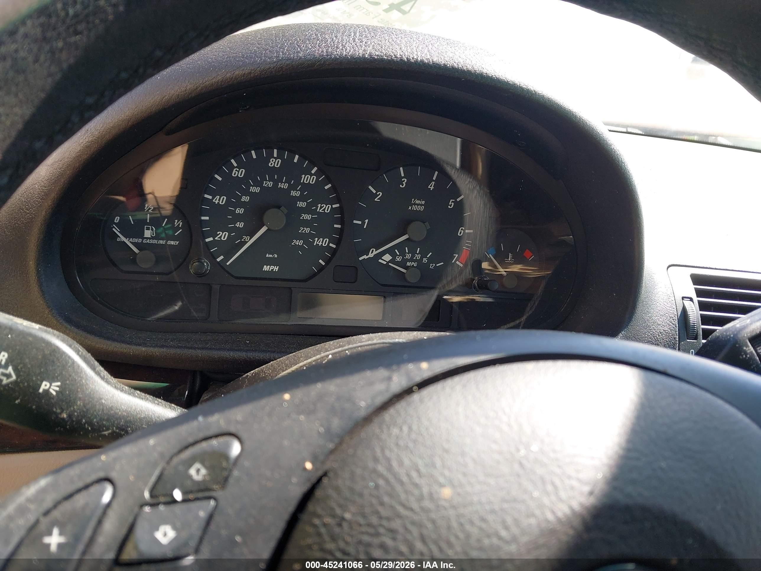 2005 Bmw 325ci   Silver vin: WBABD33465PL08430