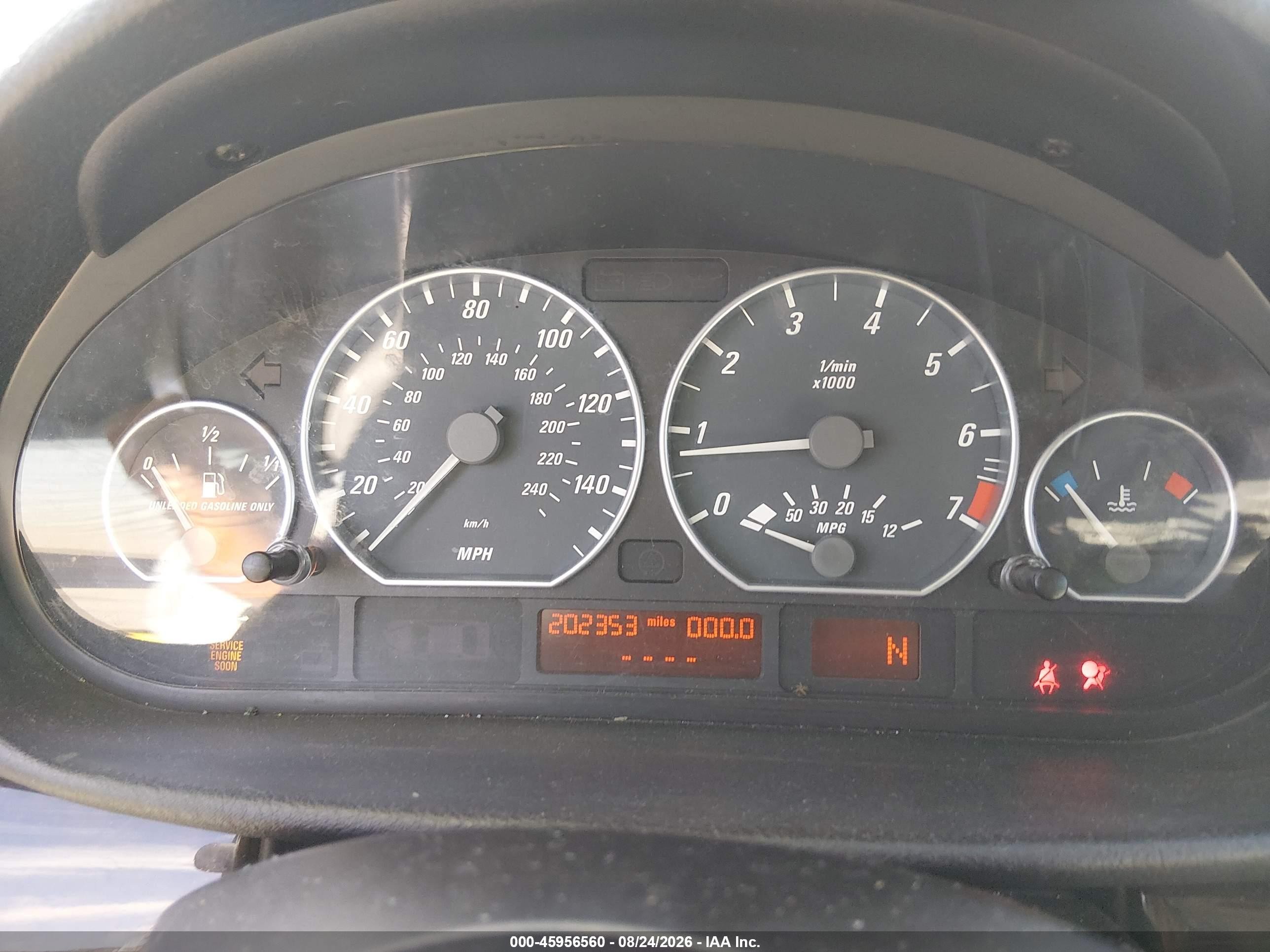 2004 Bmw 330ci   Silver vin: WBABD534X4PL11129
