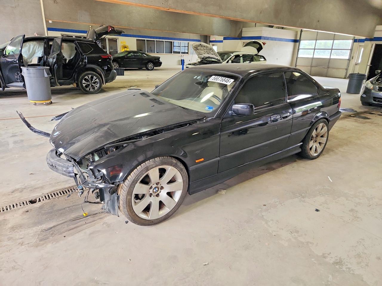 1997 Bmw 318 Is Черный vin: WBABE7320VEY21588