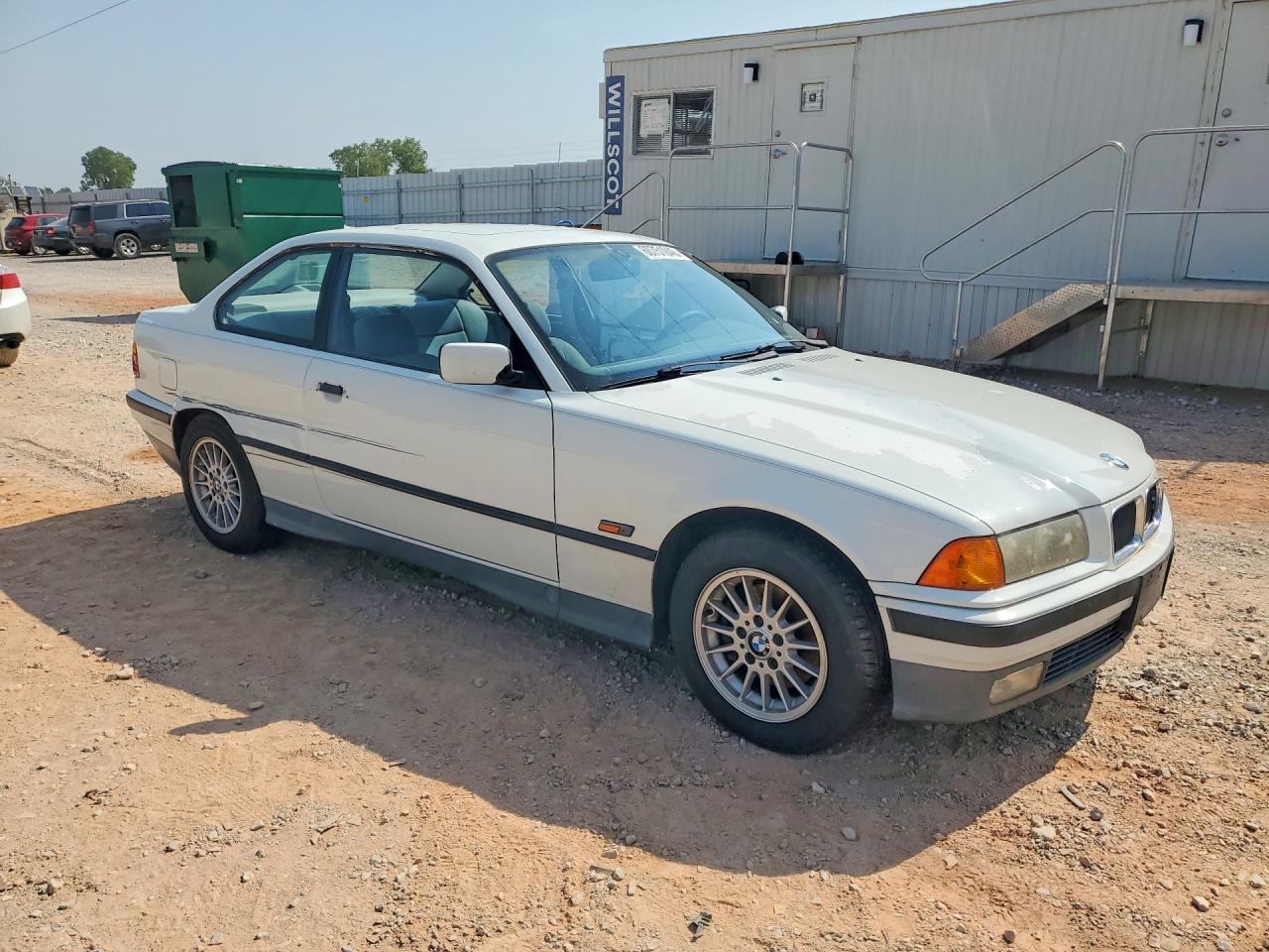 1996 Bmw 318 Is Automatic Белый vin: WBABE8324TEY30314