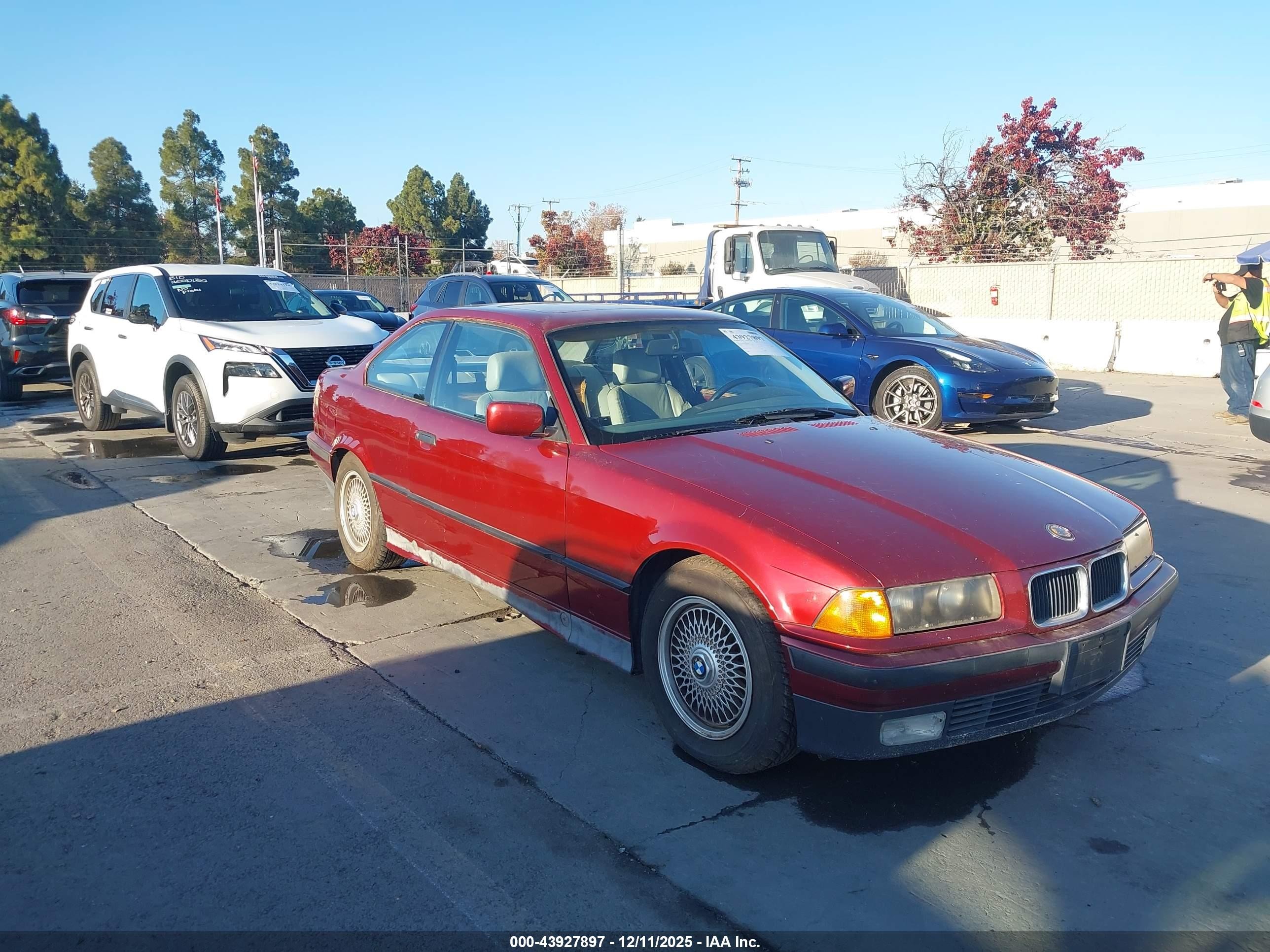 WBABF3321REF44125