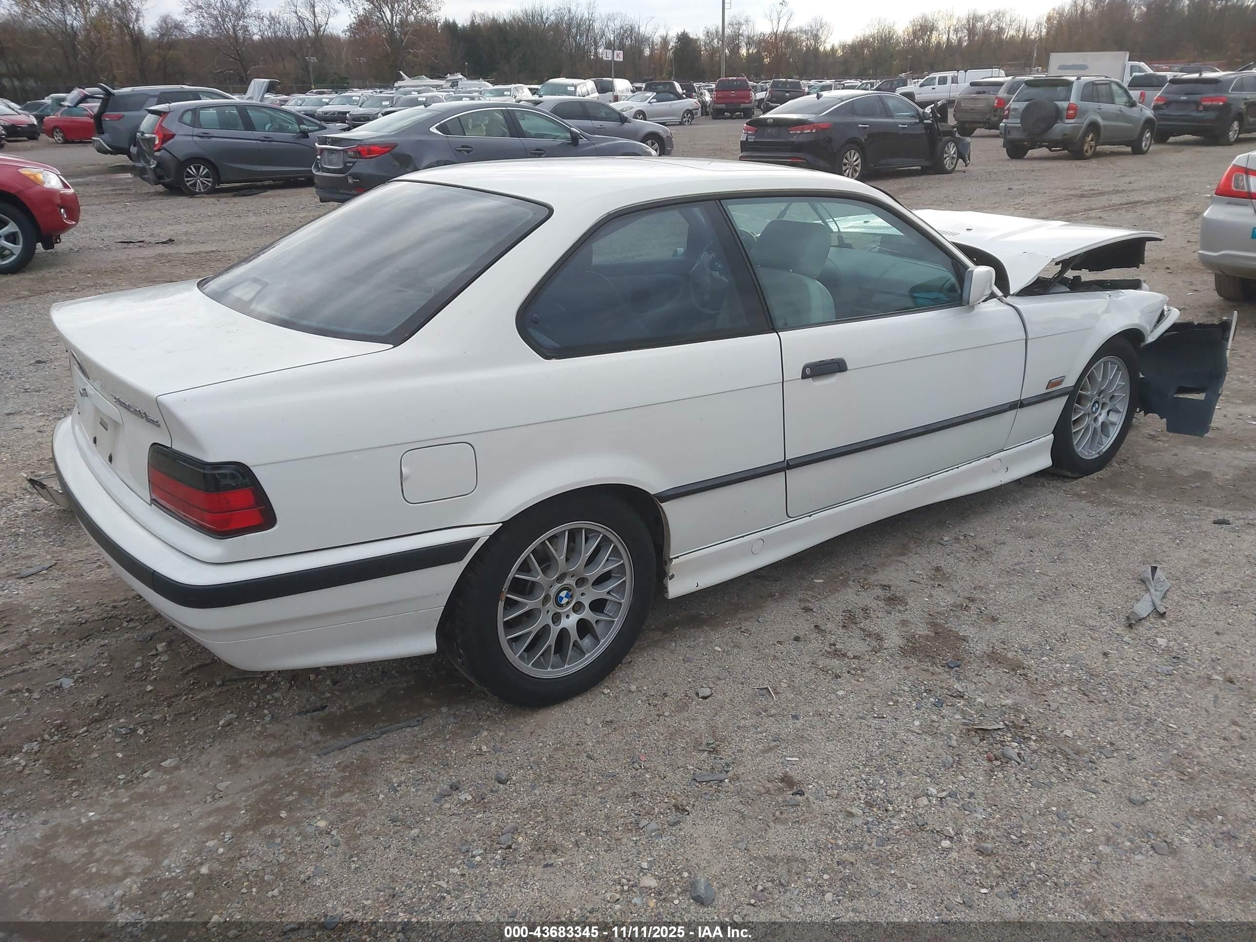 1998 Bmw 323is   White vin: WBABF7322WEH41453