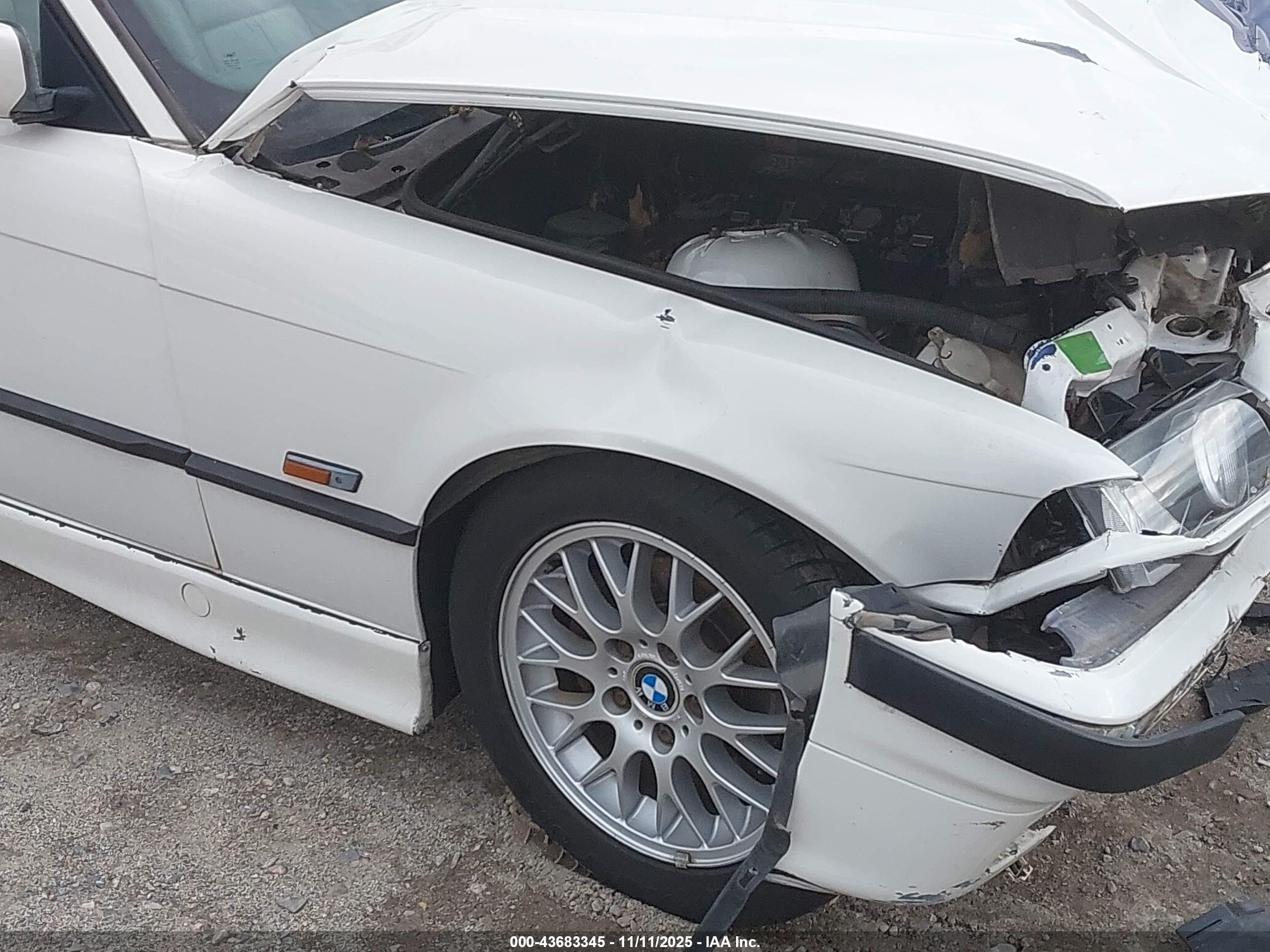1998 Bmw 323is   White vin: WBABF7322WEH41453