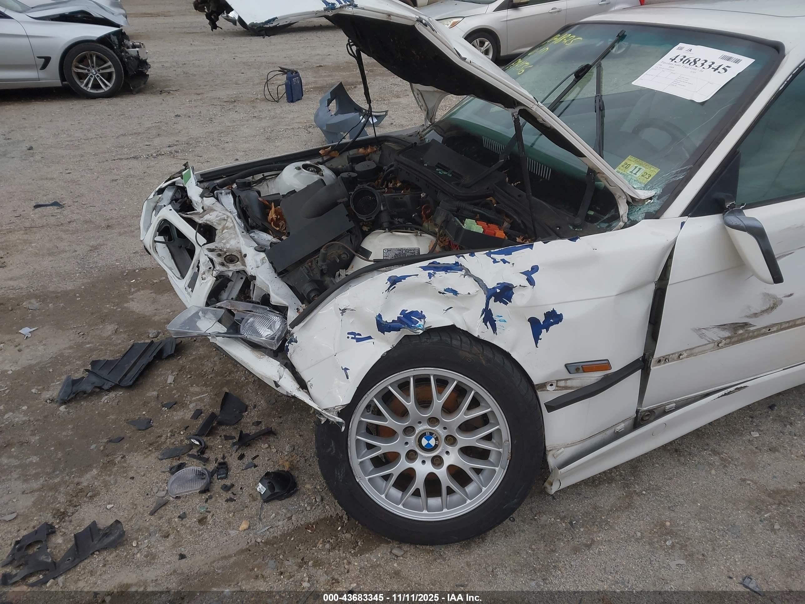1998 Bmw 323is   White vin: WBABF7322WEH41453