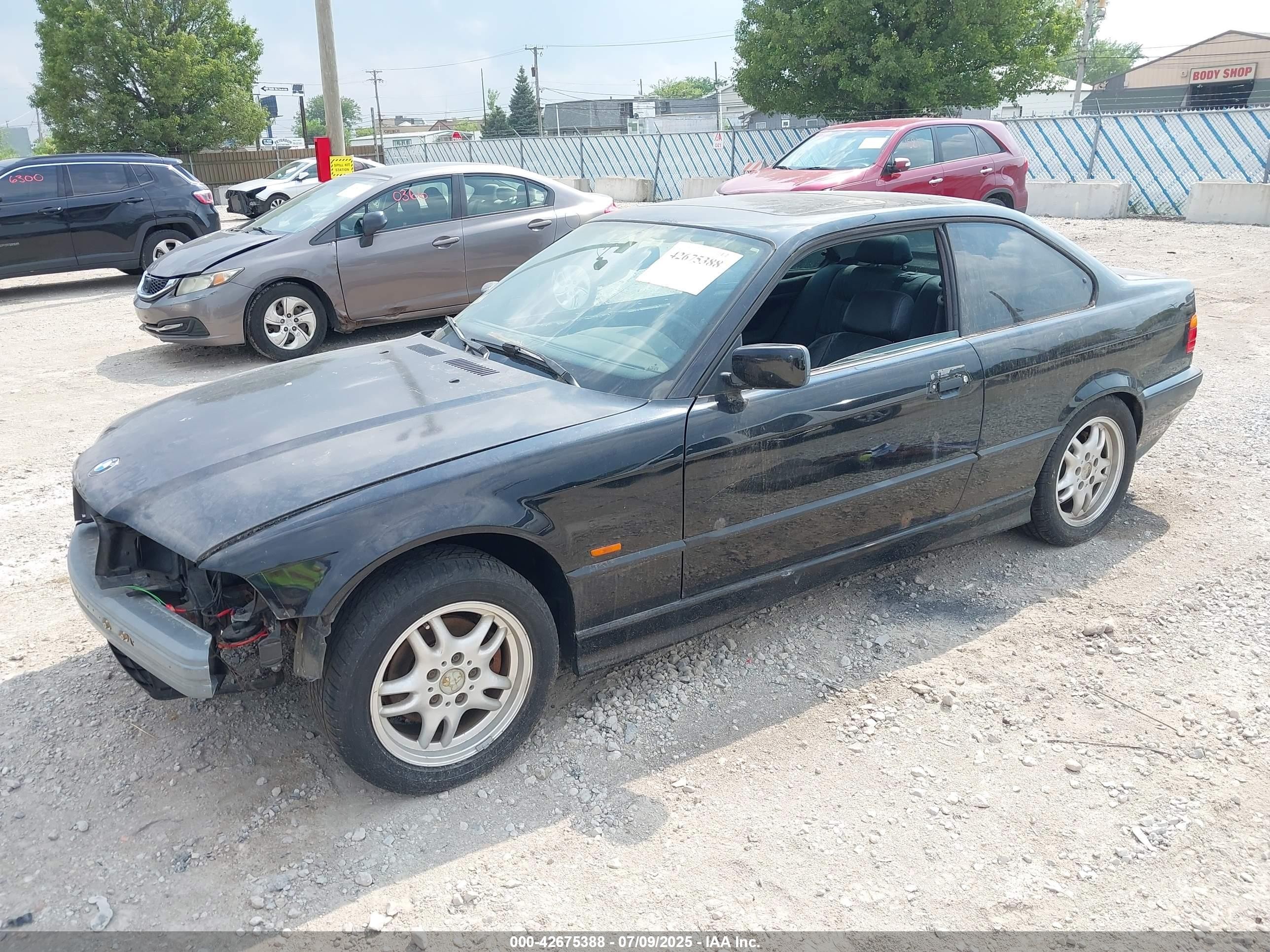 1998 Bmw 328is   Black vin: WBABG132XWET07532