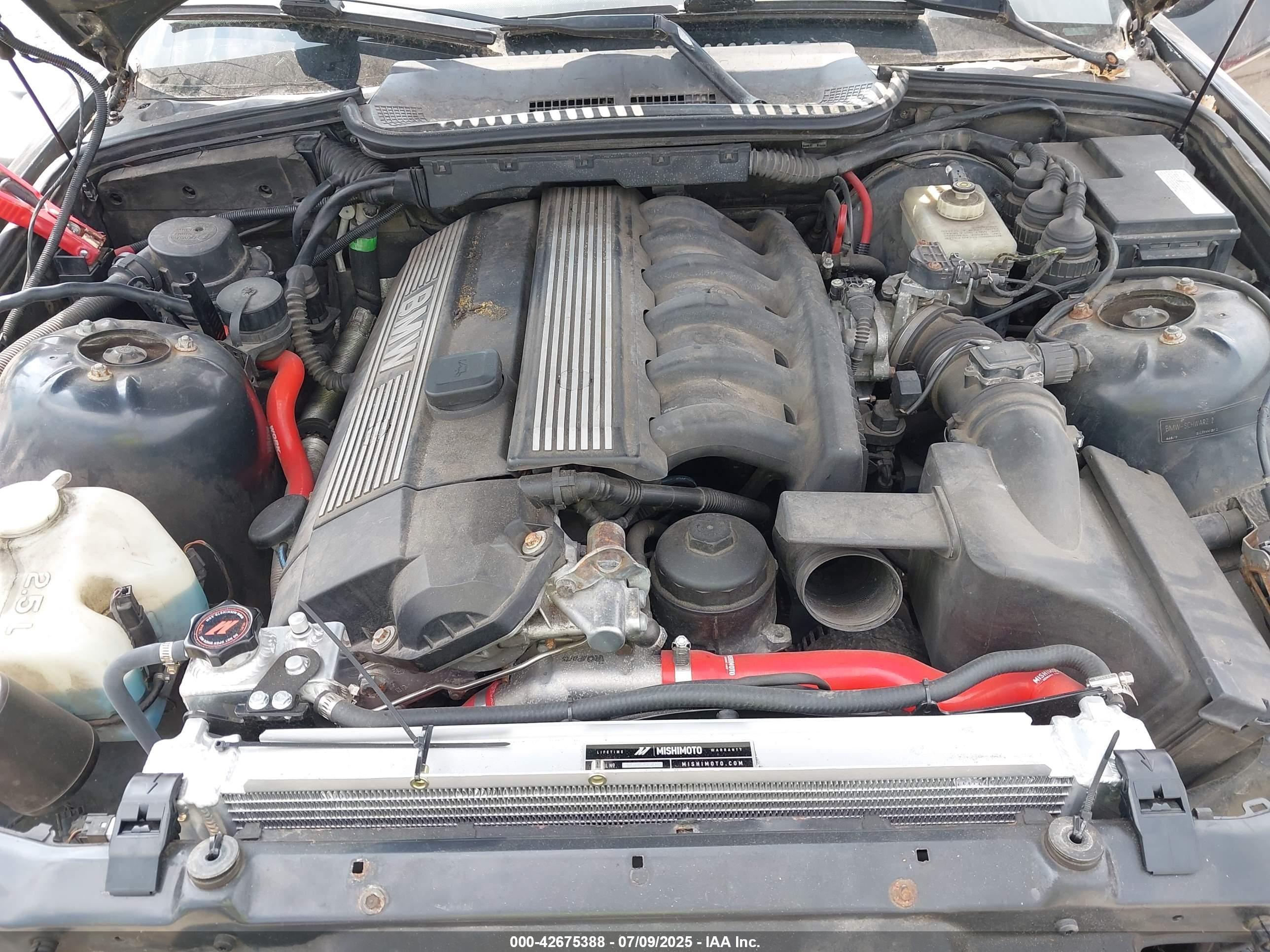 1998 Bmw 328is   Black vin: WBABG132XWET07532