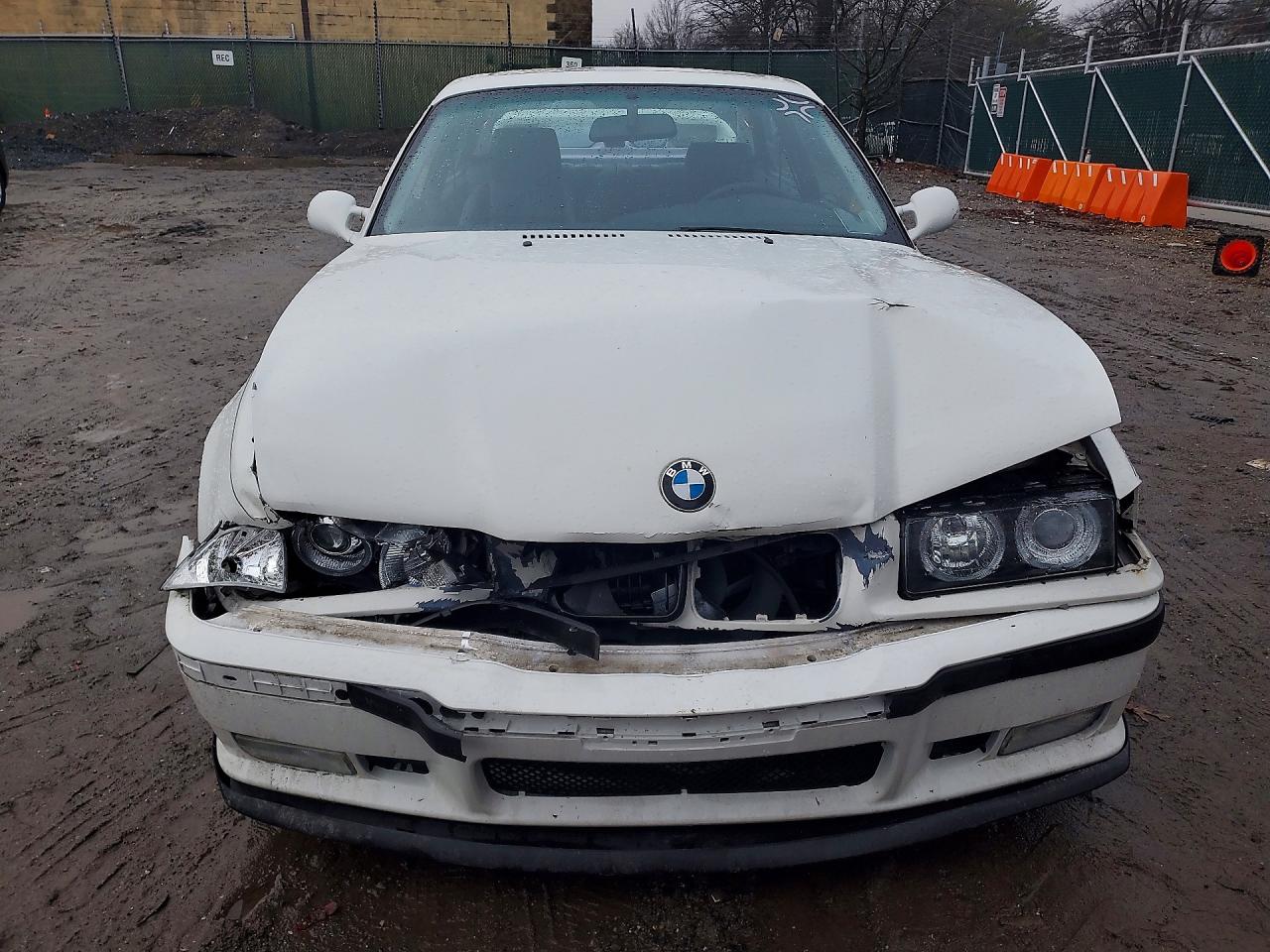 1998 Bmw 328 Is Automatic White vin: WBABG2329WET37207