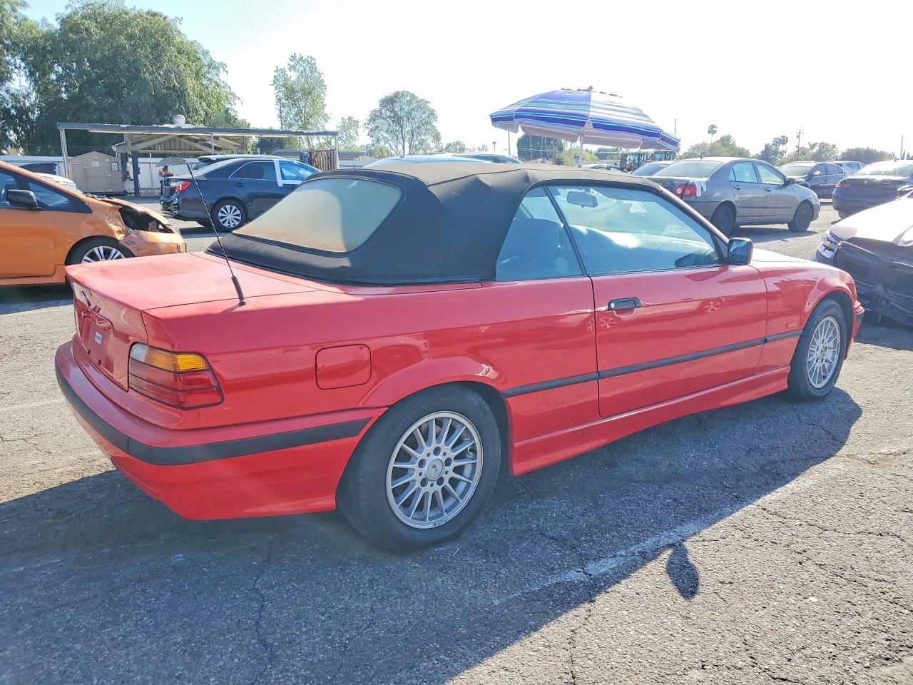 1997 Bmw Motorrad 318 Ic Red vin: WBABH7322VEY01561