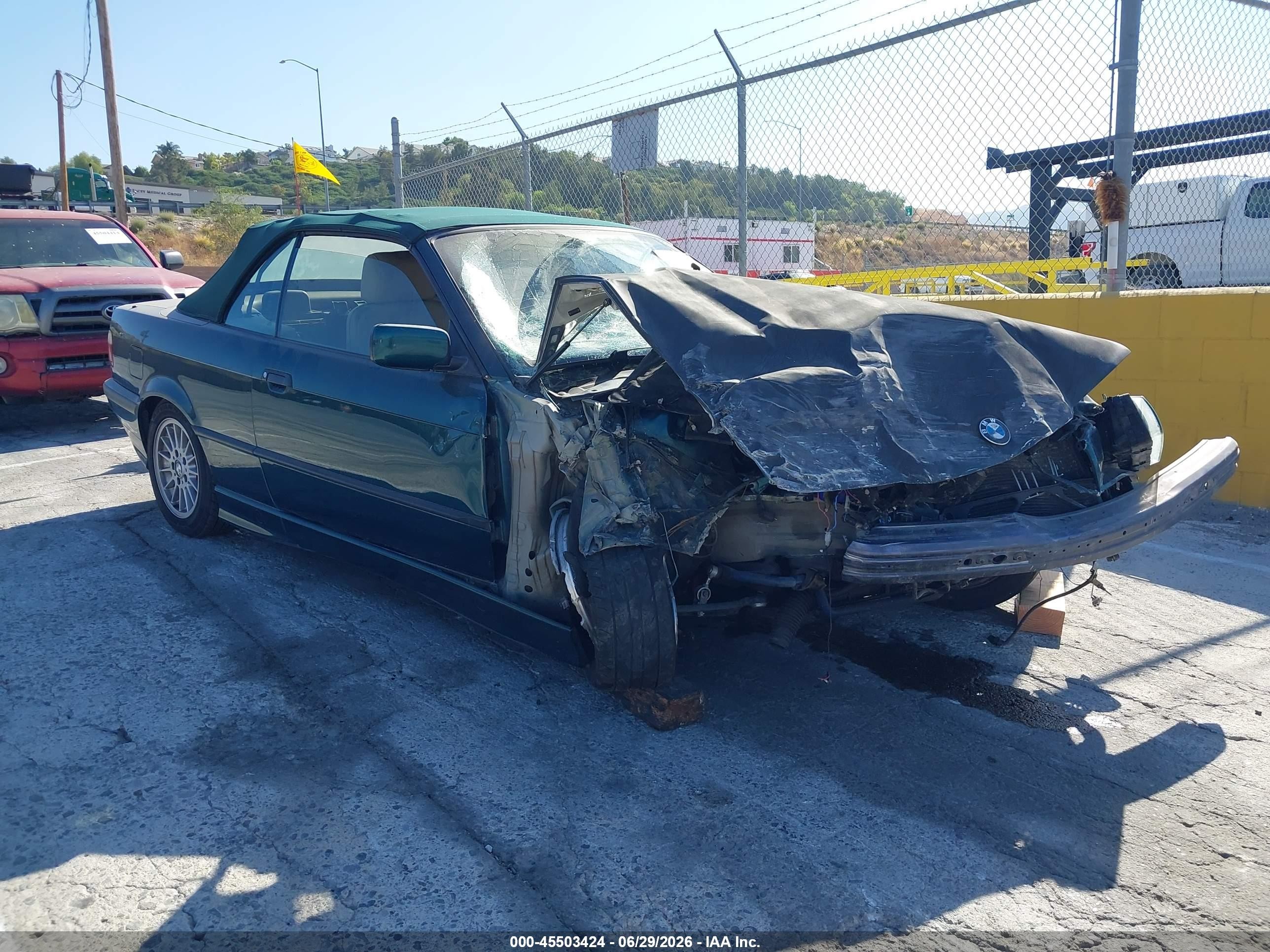 1996 Bmw 318 Ic Green vin: WBABH7324TEY00067