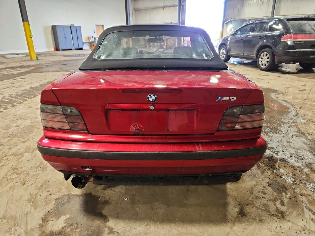 1995 Bmw 325 Ic Red vin: WBABJ5322SJC84356