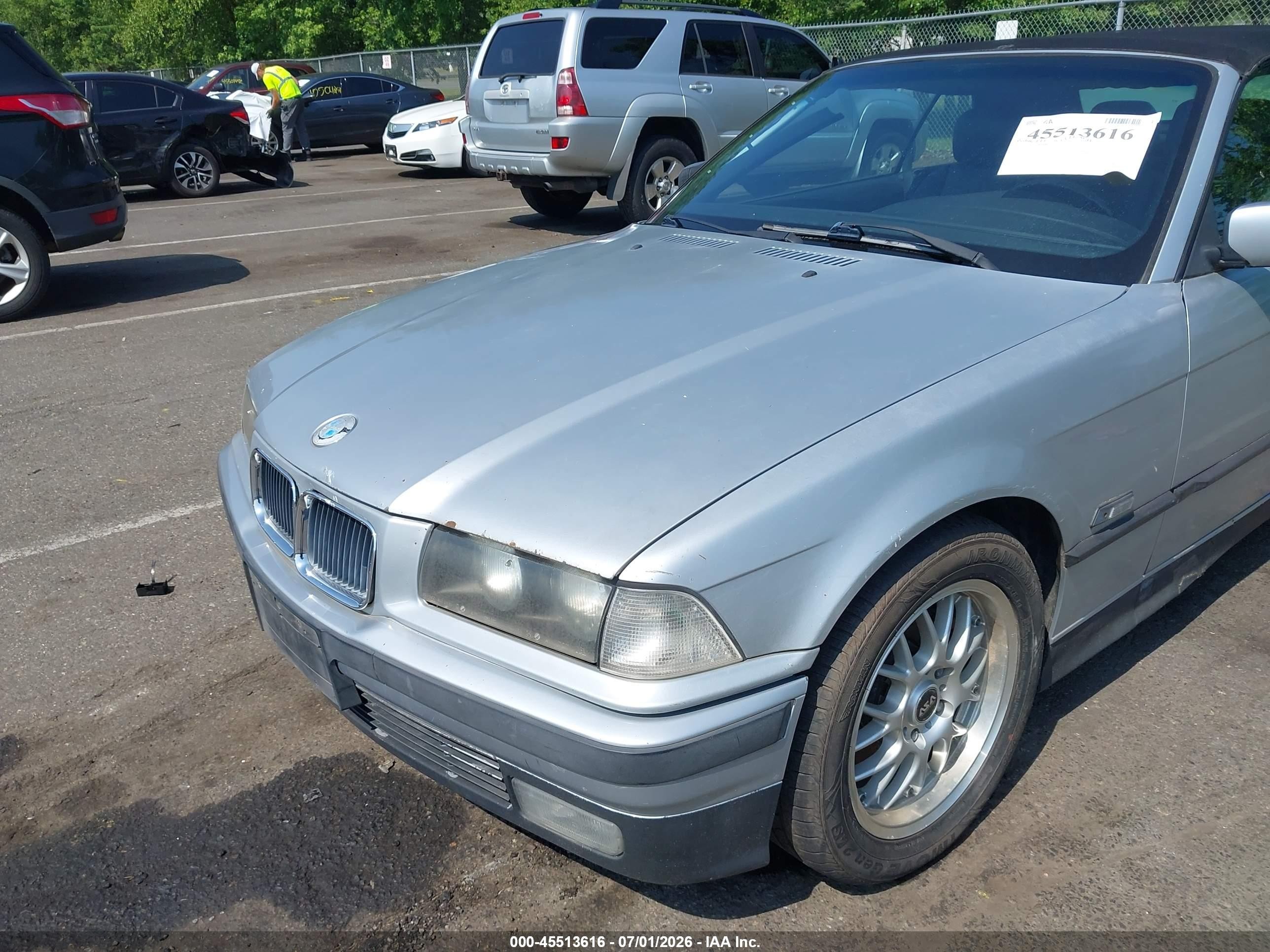 1995 Bmw 325 Ic Automatic Silver vin: WBABJ6320SJD42793