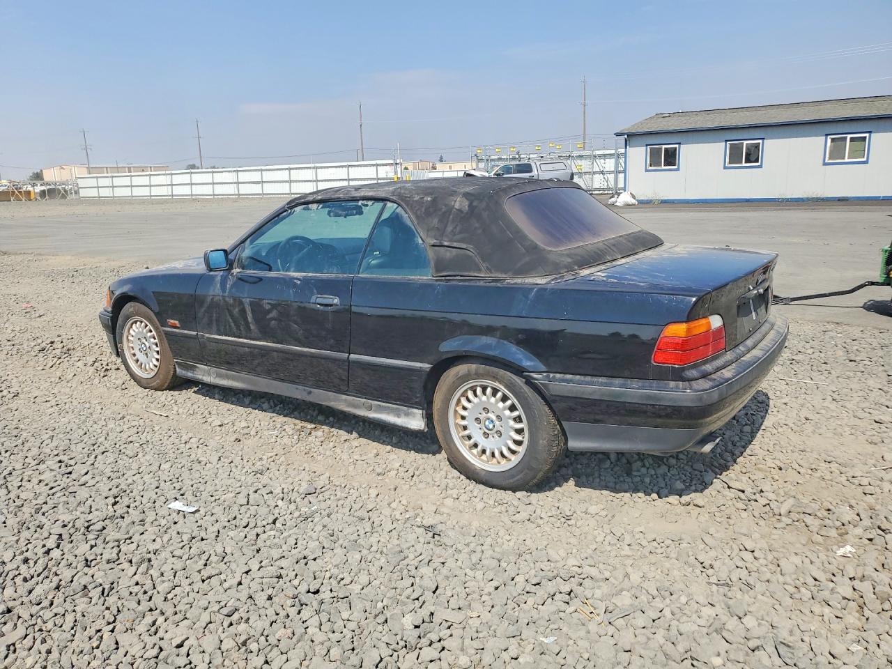 1994 Bmw 325 Ic Automatic Black vin: WBABJ6321RJD37015