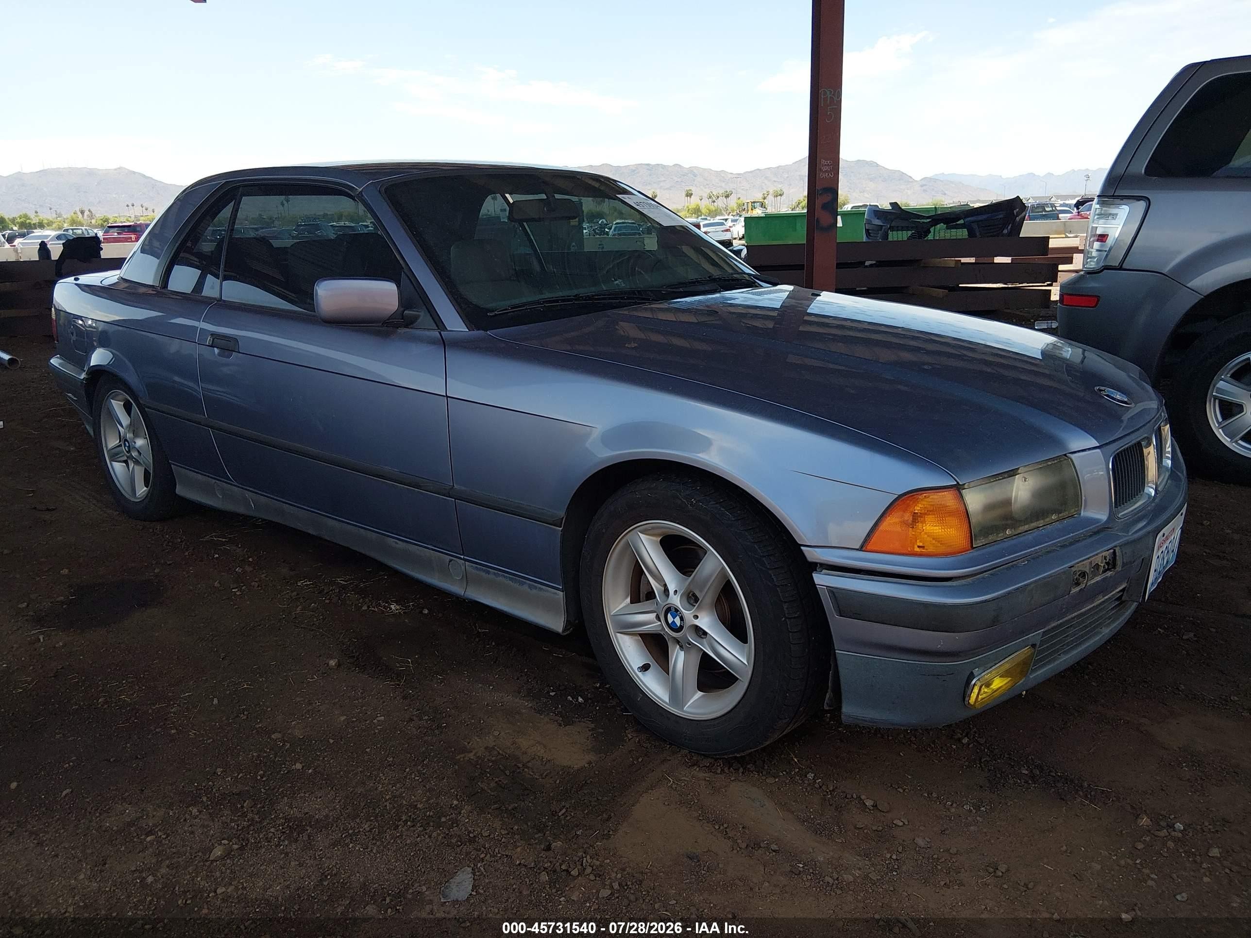 1994 Bmw 325 Ic Automatic Blue vin: WBABJ6323RJD35220