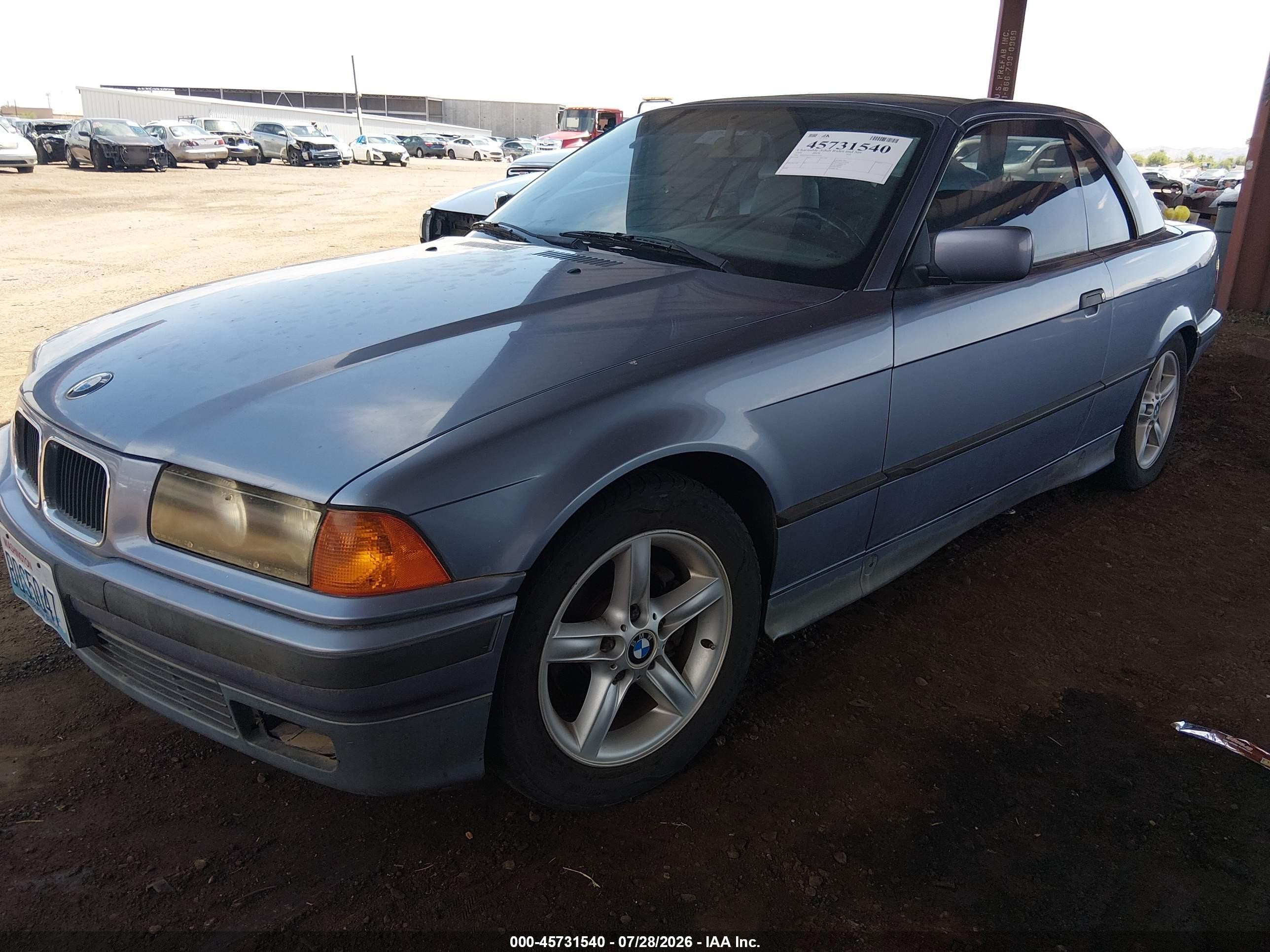 1994 Bmw 325 Ic Automatic Blue vin: WBABJ6323RJD35220
