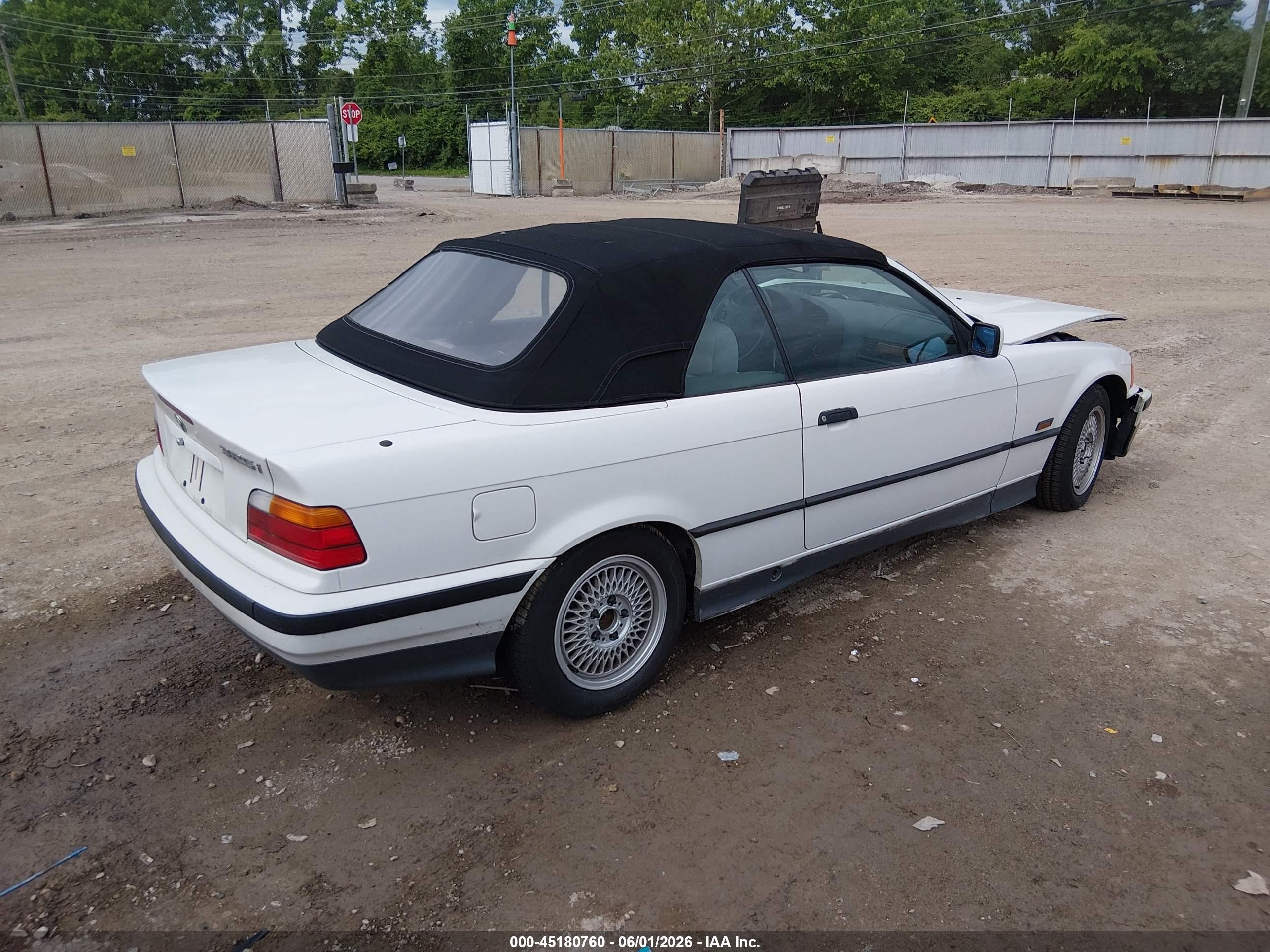 1995 Bmw 325 Ic Automatic White vin: WBABJ6329SJD41626
