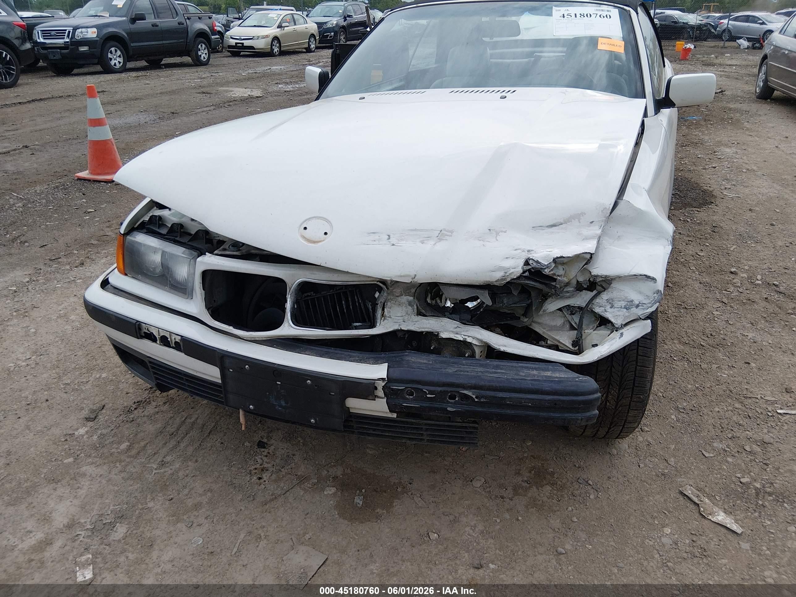 1995 Bmw 325 Ic Automatic White vin: WBABJ6329SJD41626