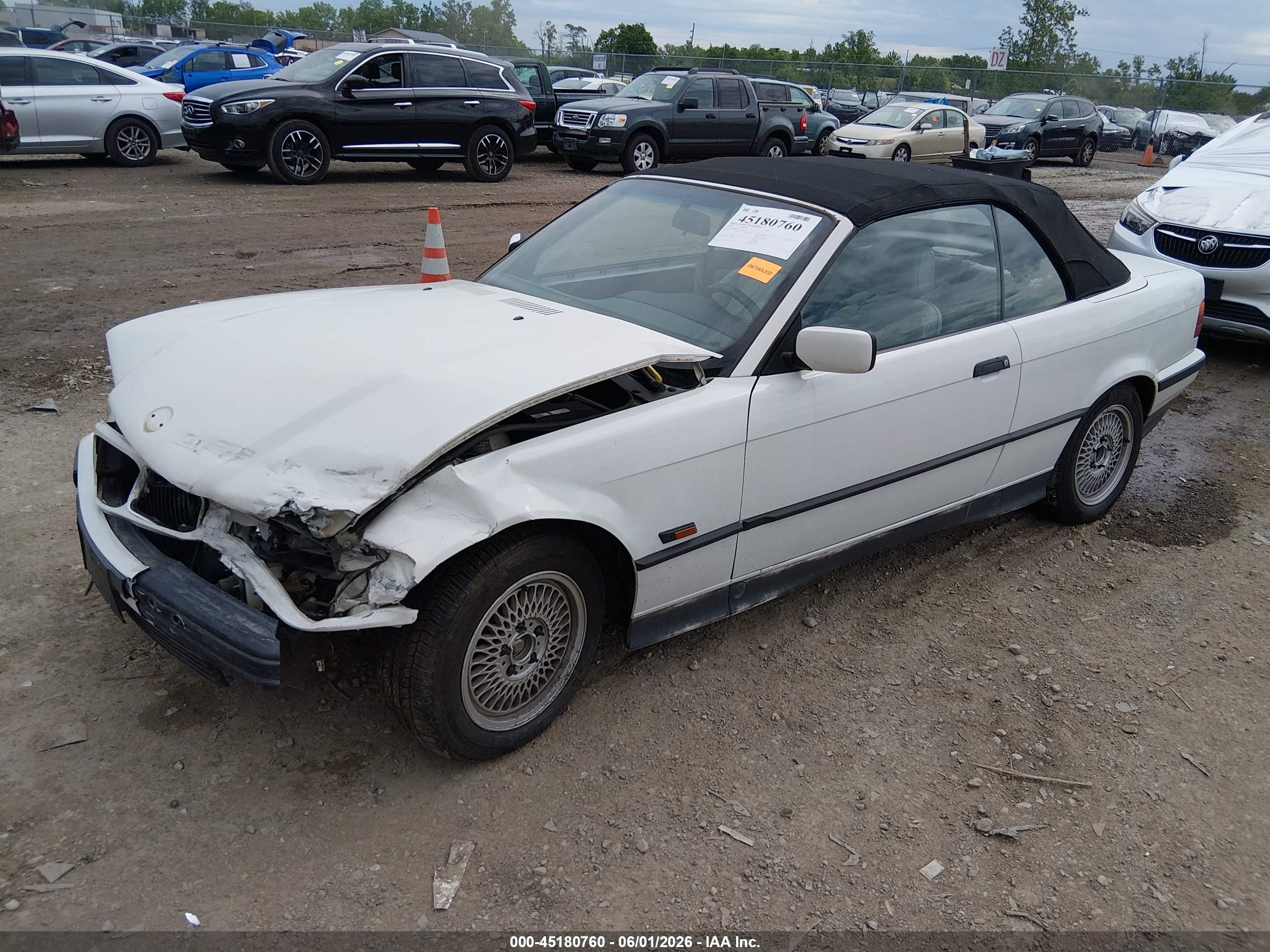 1995 Bmw 325 Ic Automatic White vin: WBABJ6329SJD41626
