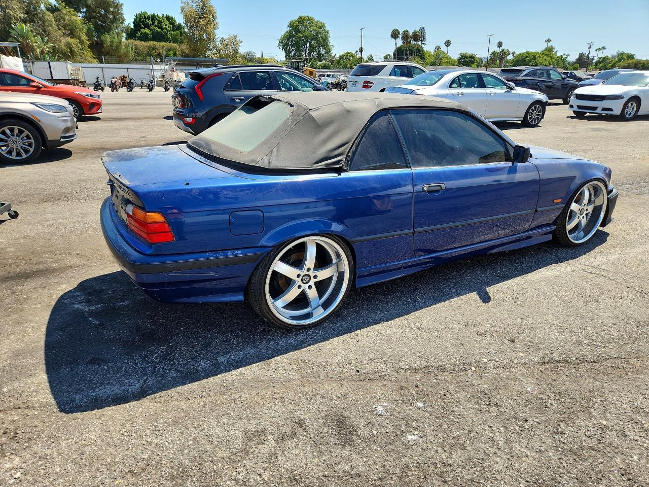1998 Bmw 323 Ic Blue vin: WBABJ7329WEA15202