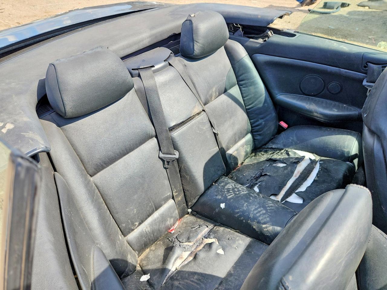 1999 Bmw 323 Ic Черный vin: WBABJ7331XEA19593