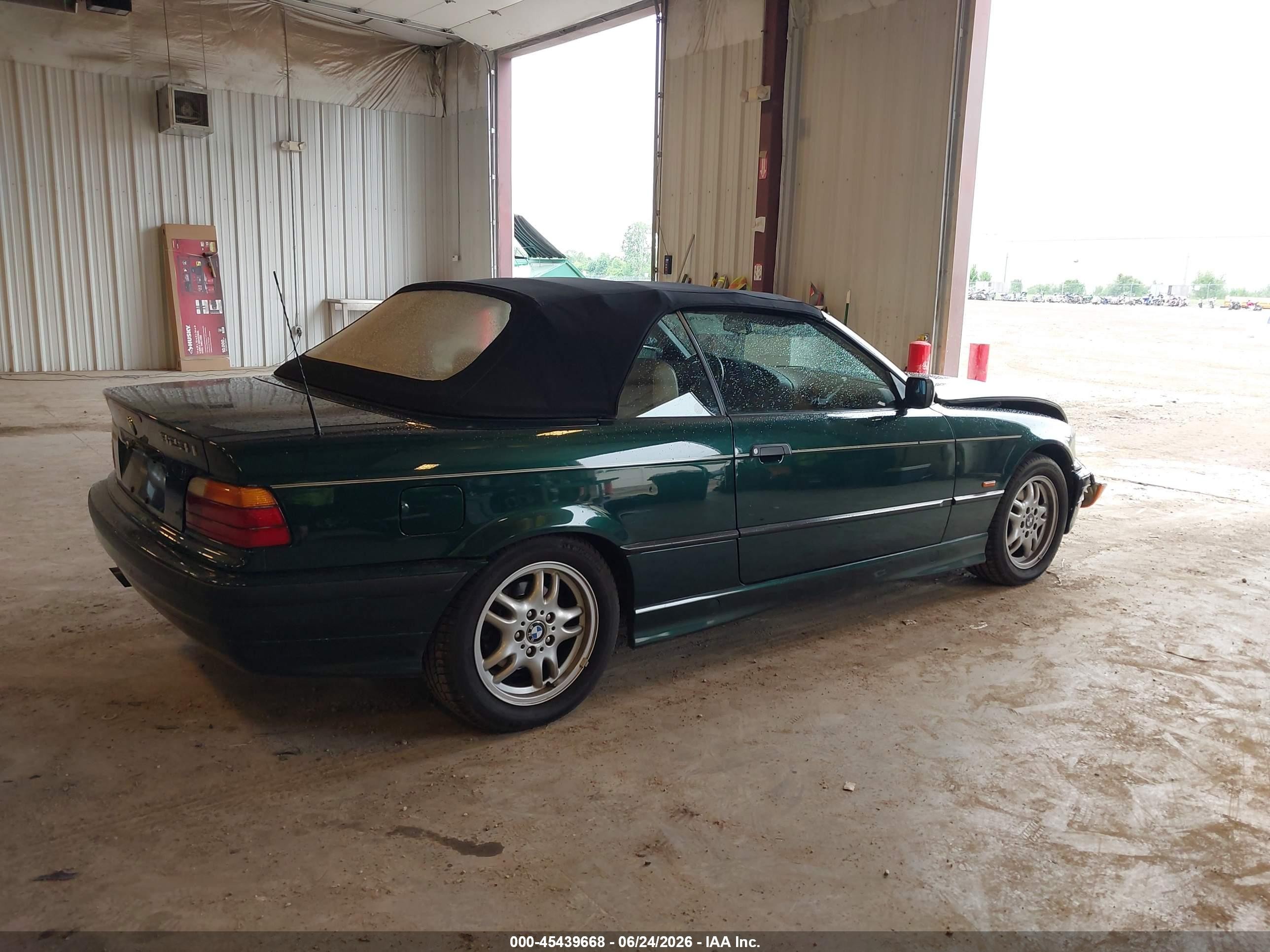 1999 Bmw 323ic   Green vin: WBABJ7338XEA18263