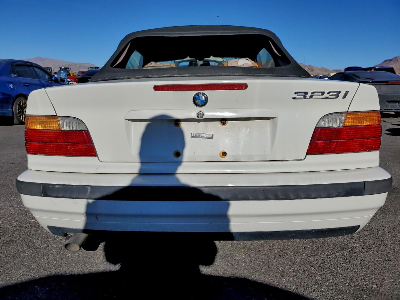1998 Bmw 323 Ic Automatic White vin: WBABJ8321WEM21364