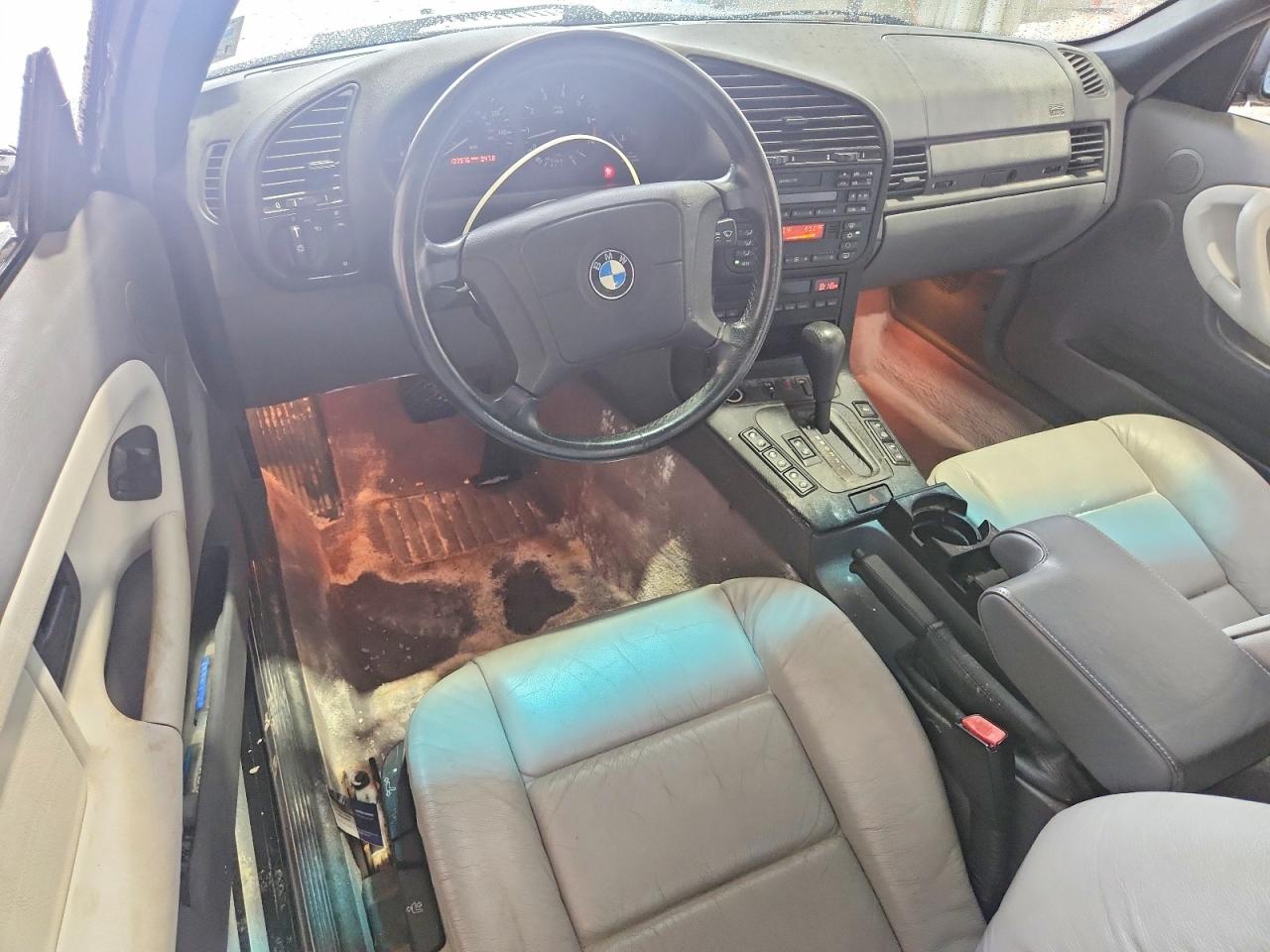 1998 Bmw 323 Ic Automatic Серебряный vin: WBABJ8322WEM21728