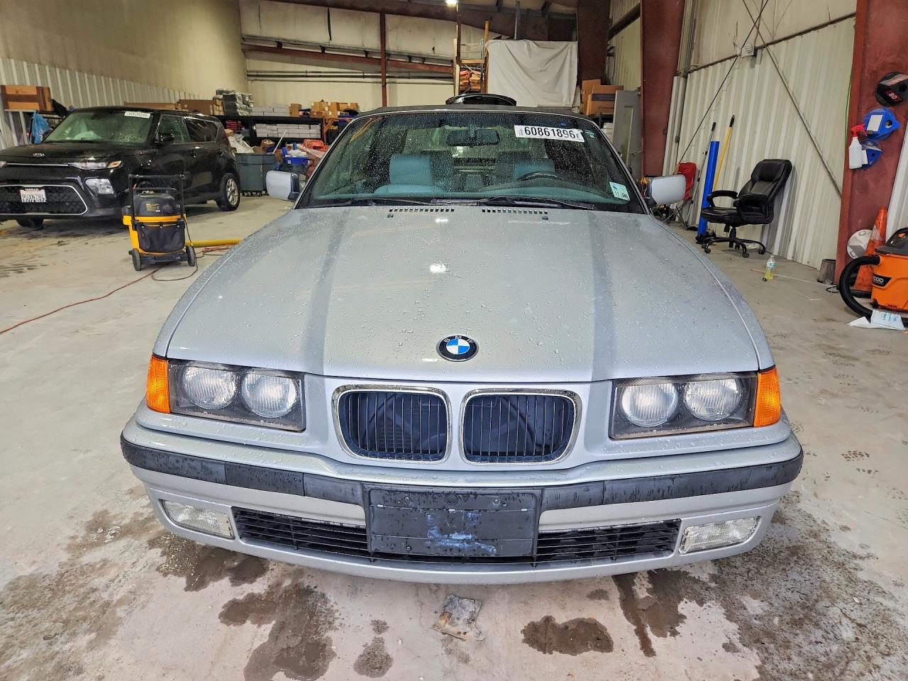 1998 Bmw 323 Ic Automatic Серебряный vin: WBABJ8322WEM21728