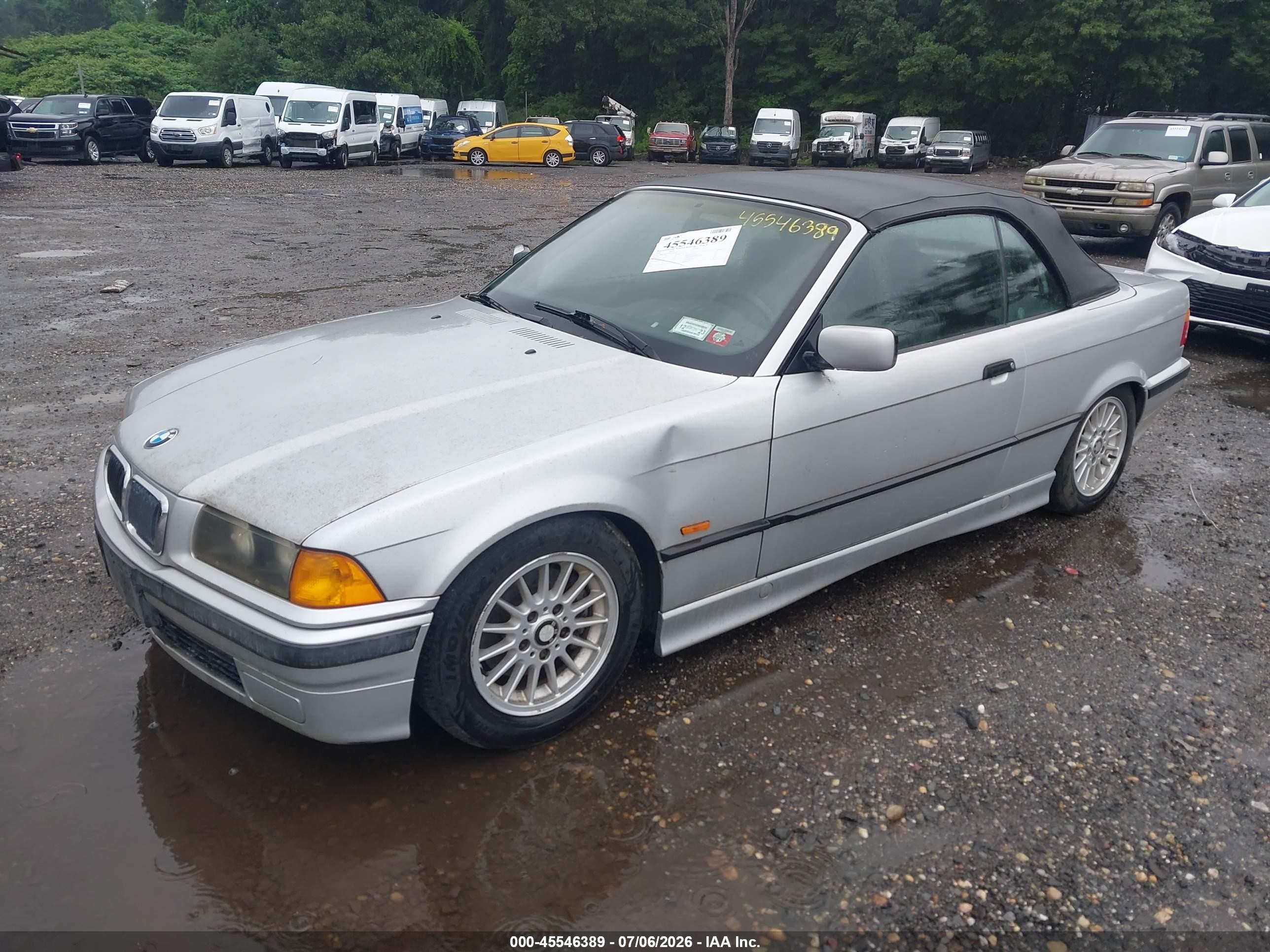 1998 Bmw 323ic   Silver vin: WBABJ8323WEM22211